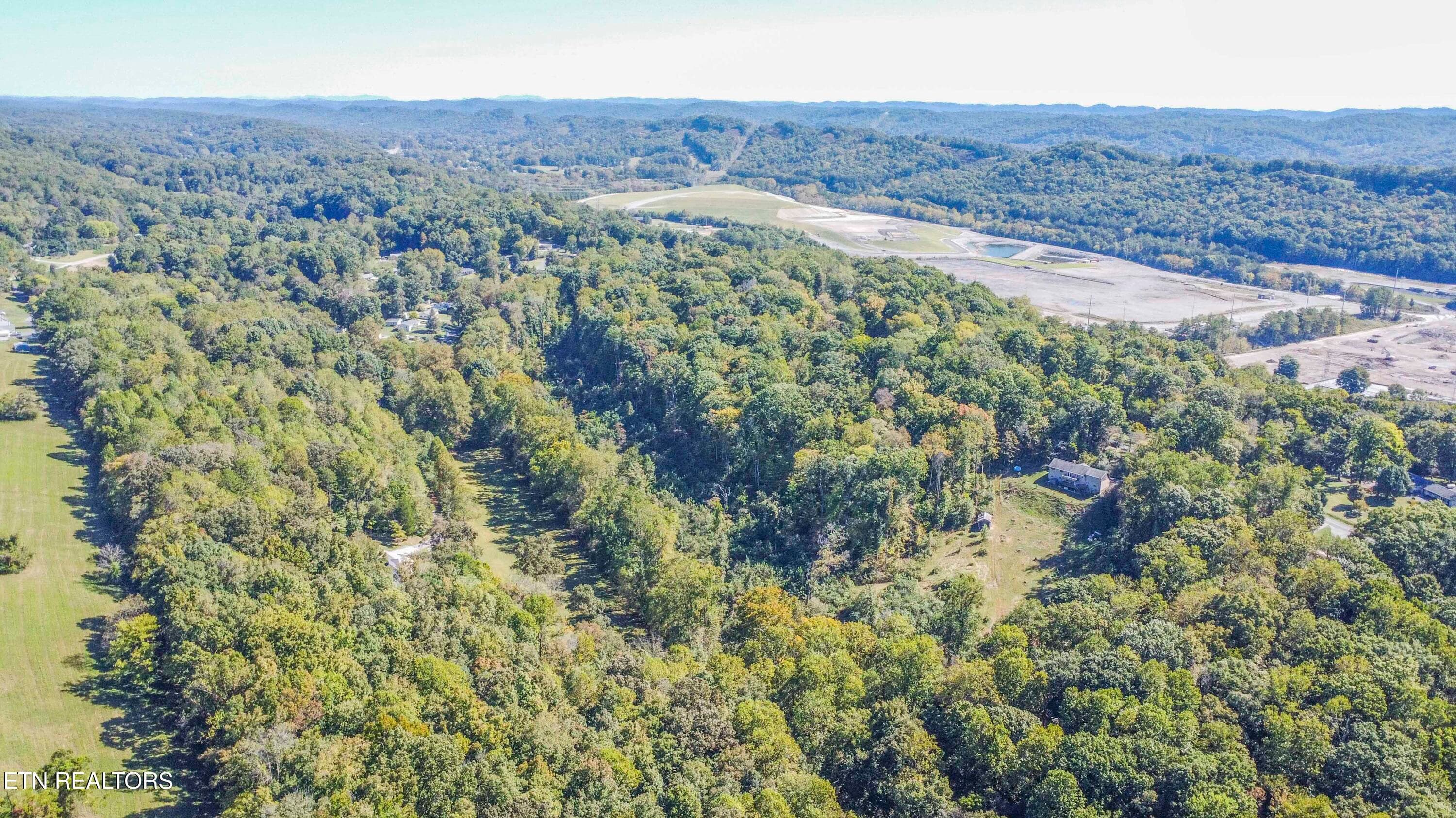 drone 8_1 - 155 Lakeview Circle, Clinton, TN 37716