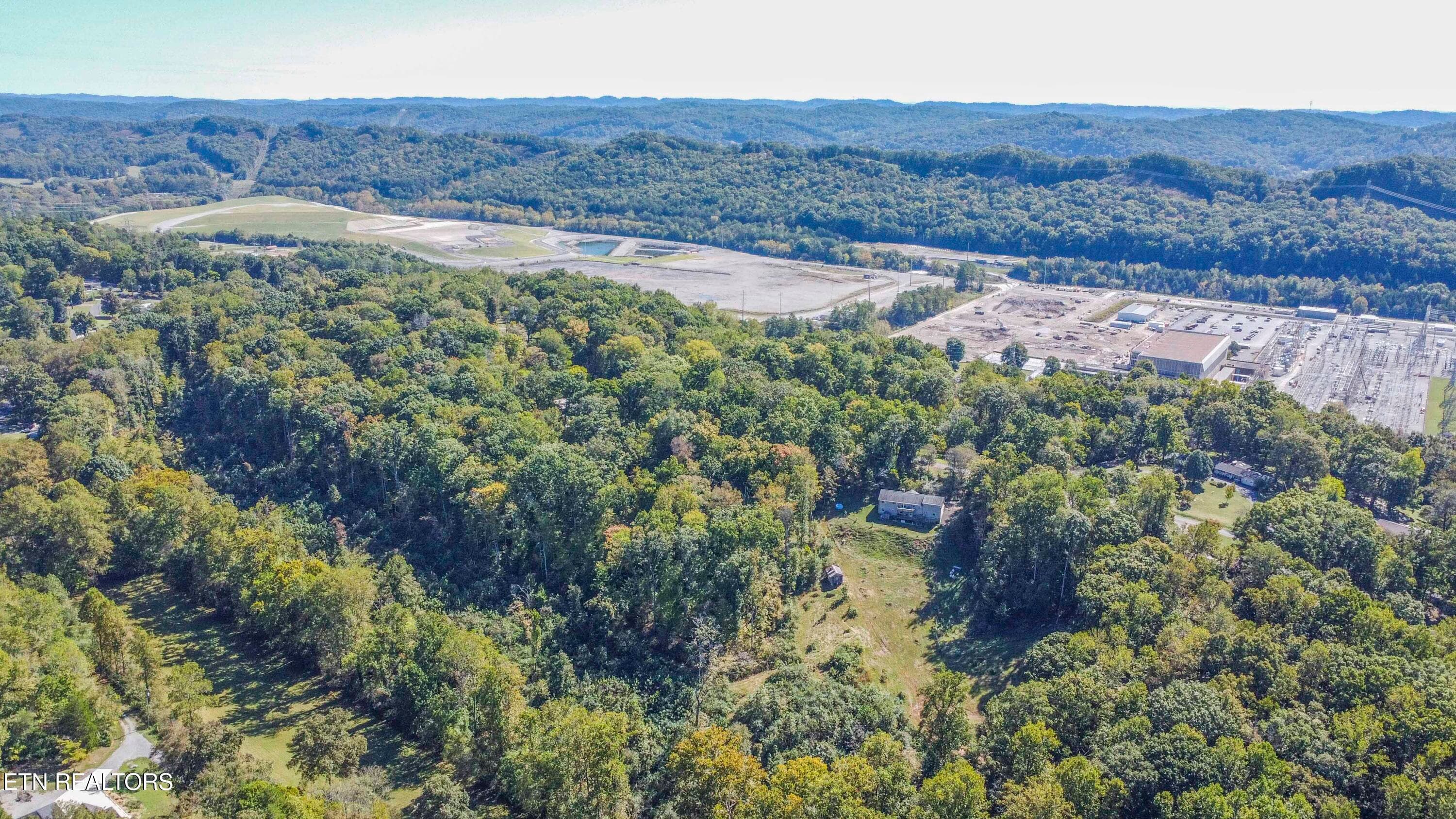 drone 9_1 - 155 Lakeview Circle, Clinton, TN 37716
