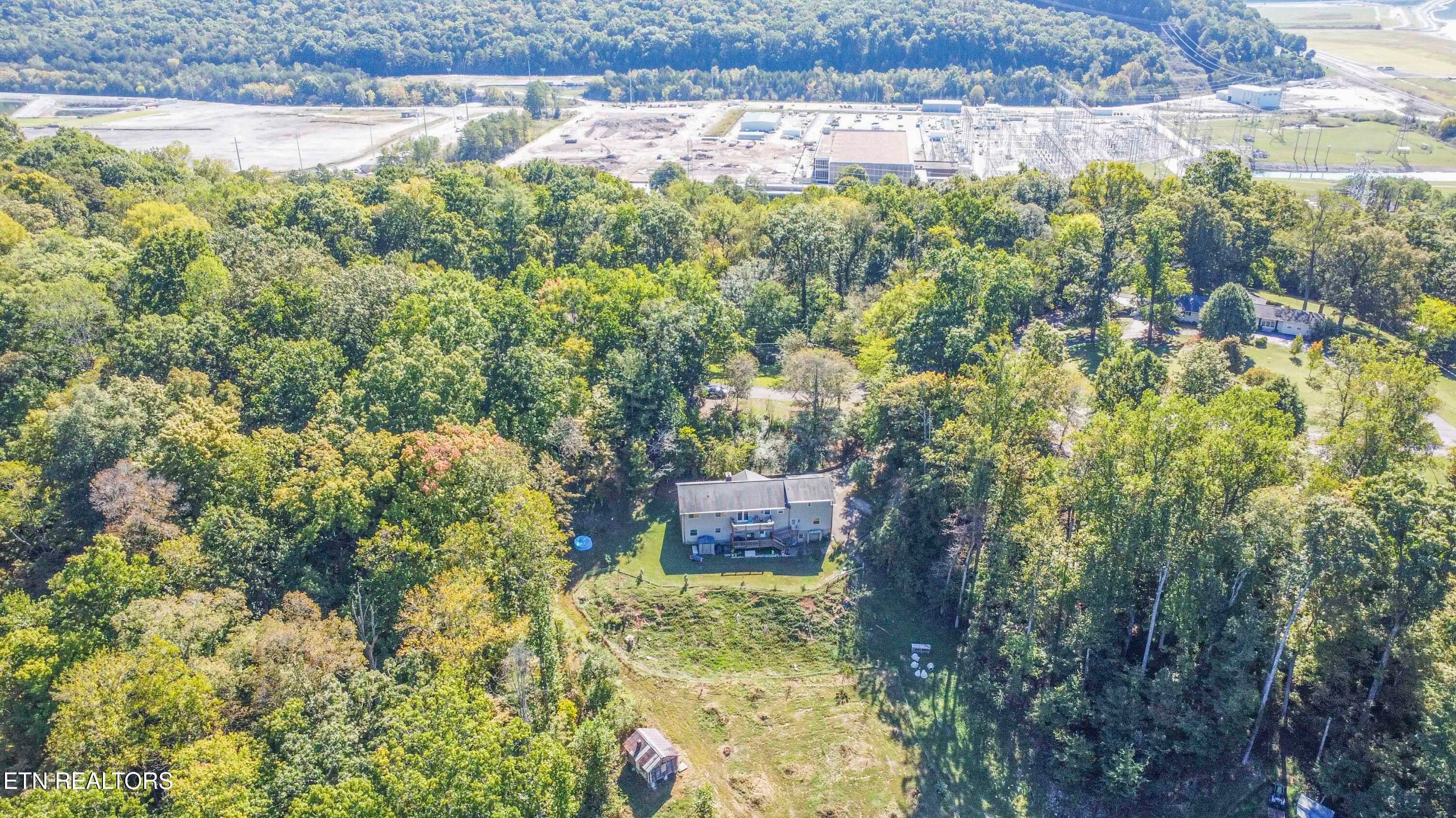 drone 14_1 - 155 Lakeview Circle, Clinton, TN 37716