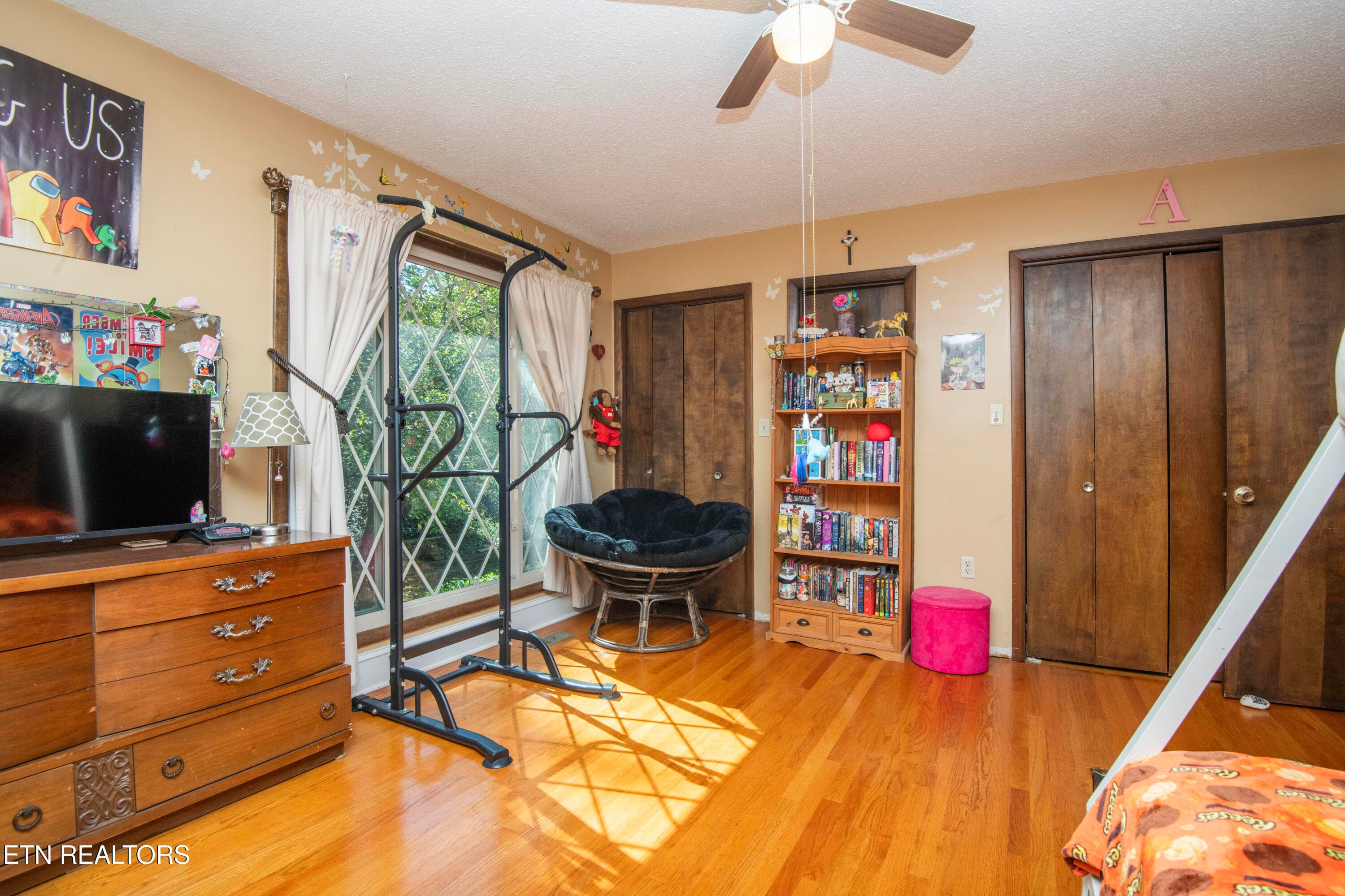 fifth bed - 155 Lakeview Circle, Clinton, TN 37716