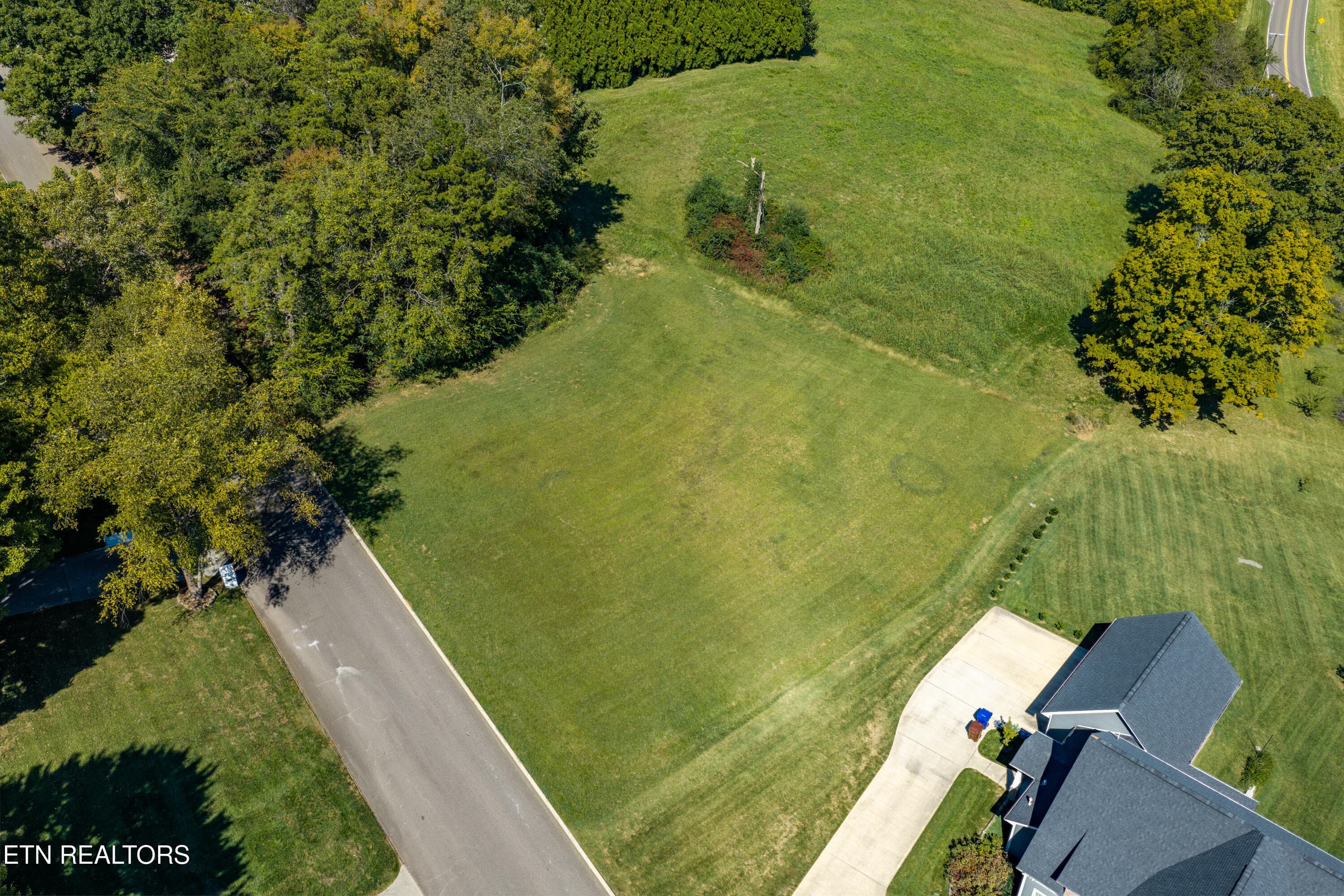 2 - 1712 Kensington Drive, Knoxville, TN 37922, Knoxville