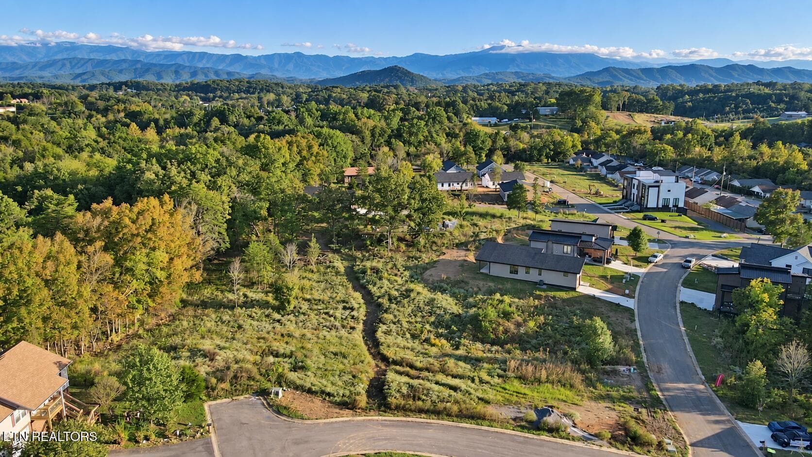 Rock Court, Sevierville, TN 37876