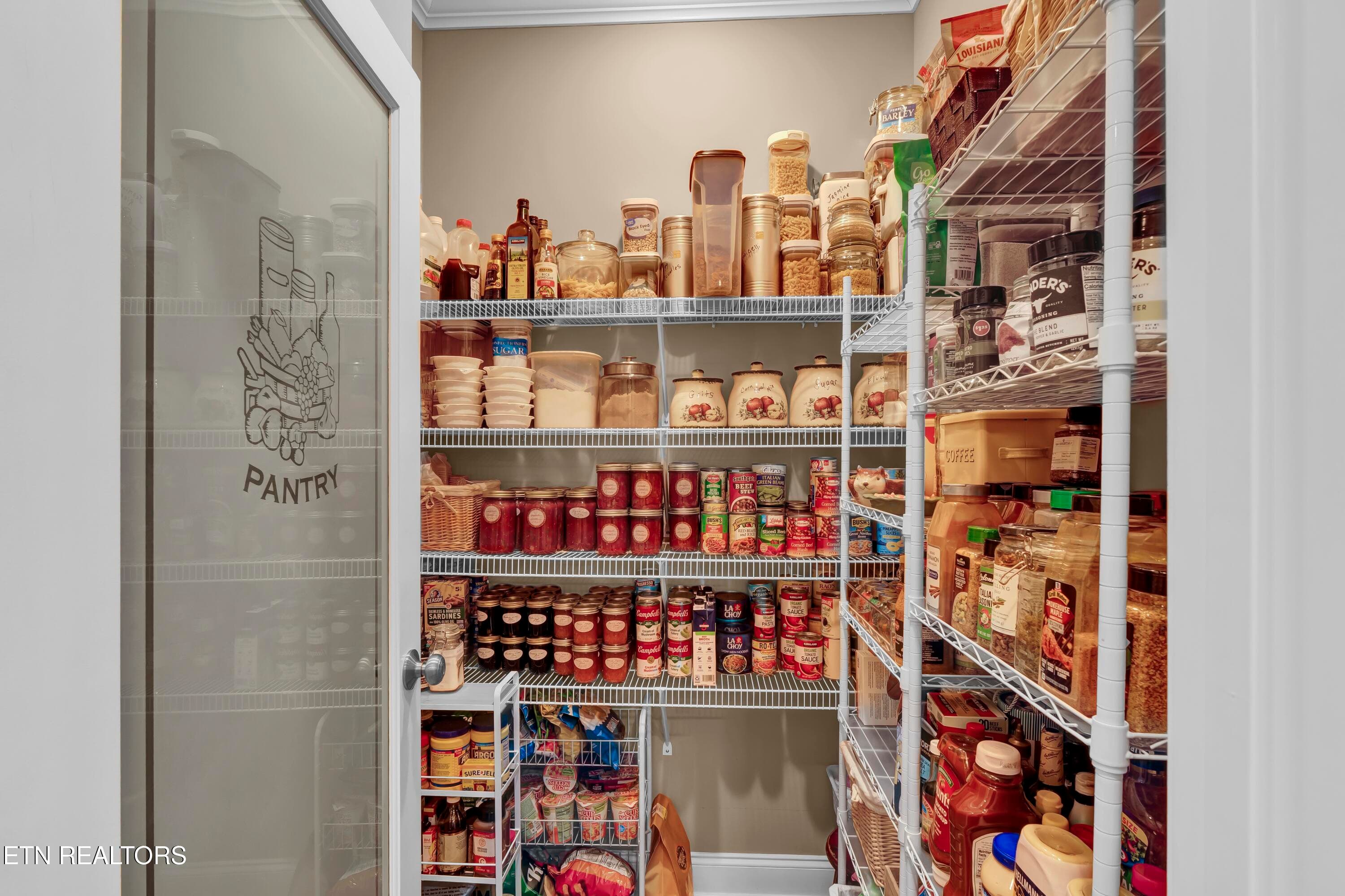 Pantry - 3812 Jackson Bend Drive, Louisville, TN 37777, Louisville