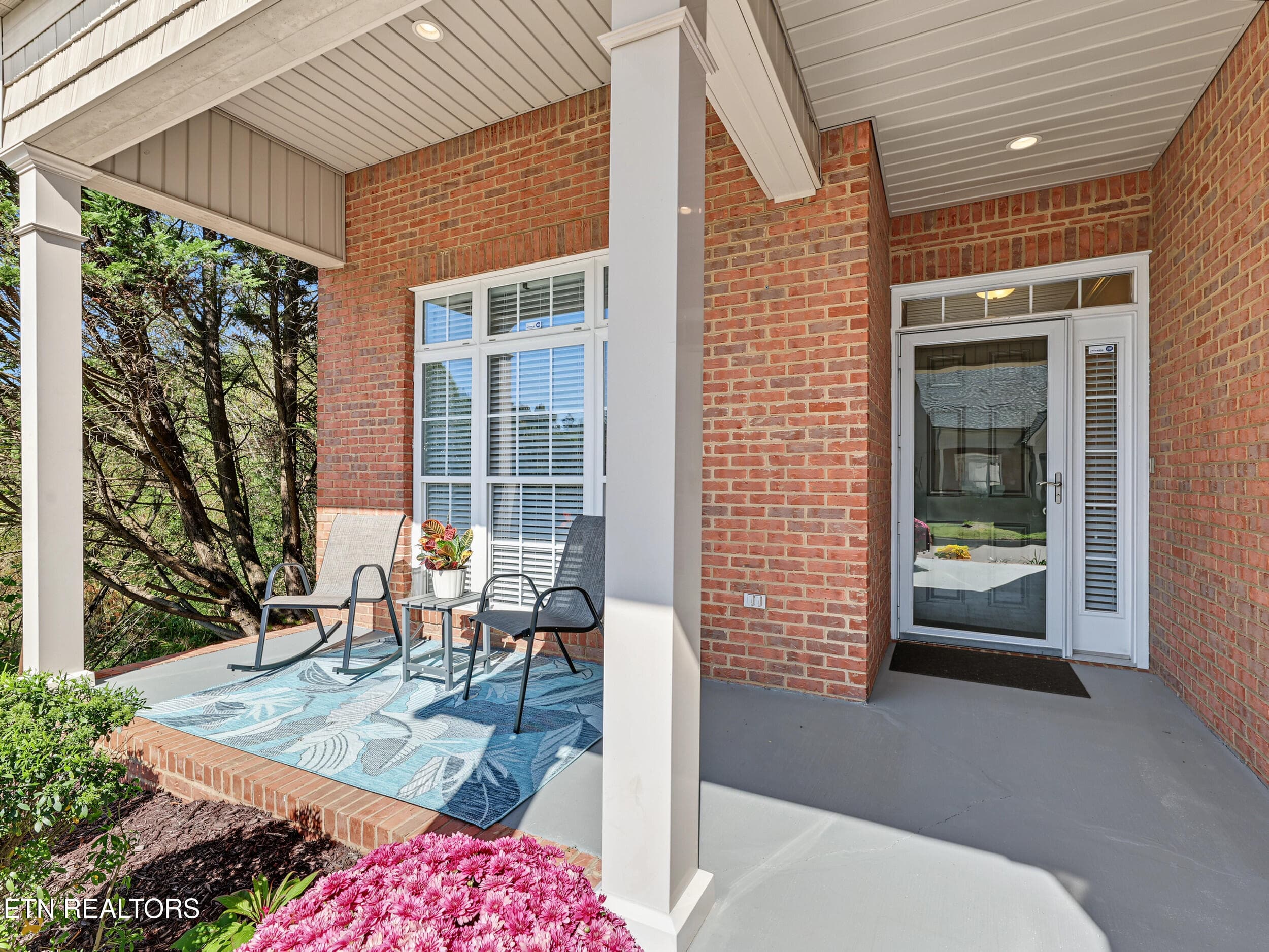 Porch - 5090 Dovewood Way 6, Knoxville, TN 37918, Knoxville