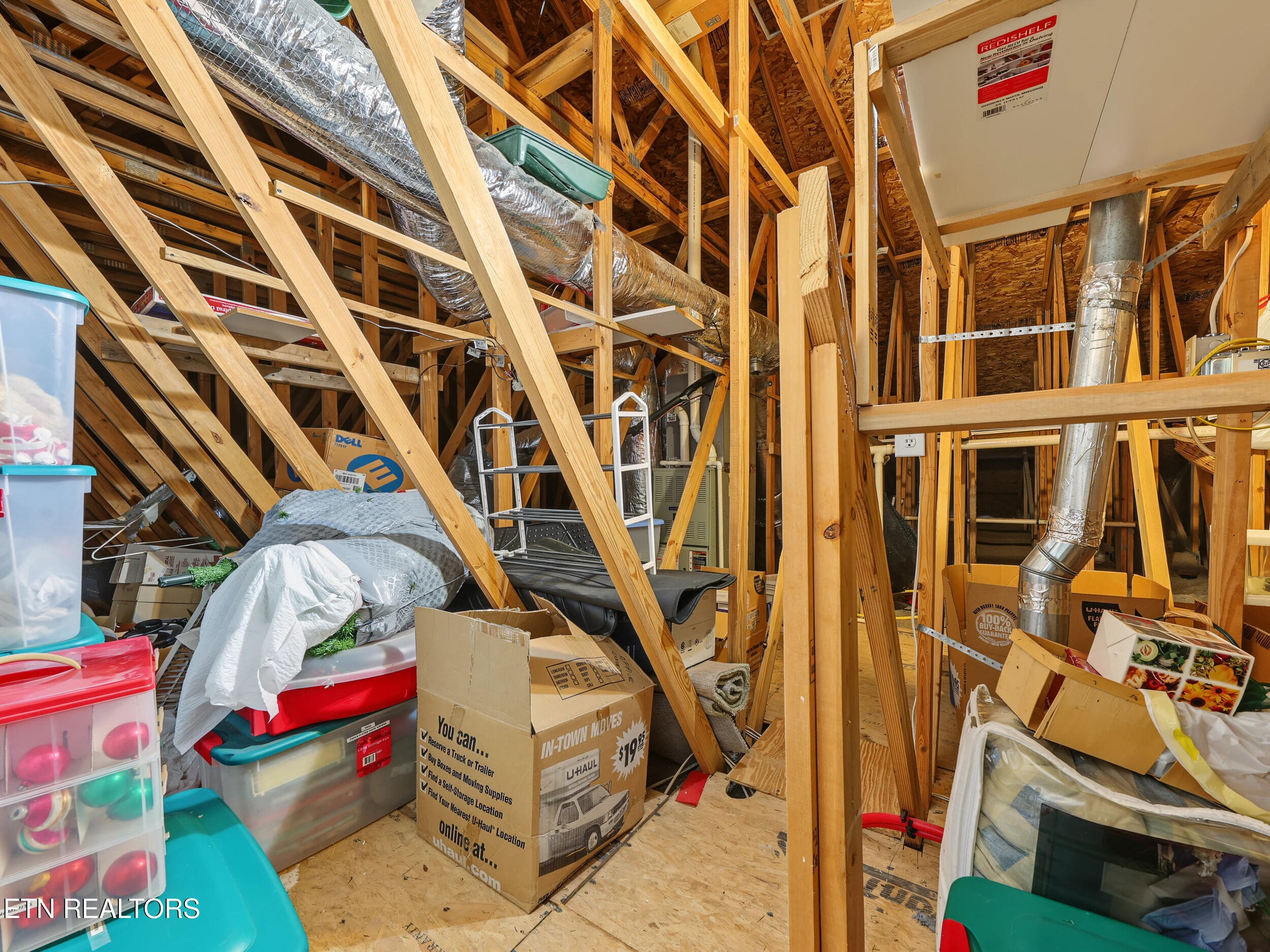 Attic Storage - 5090 Dovewood Way 6, Knoxville, TN 37918, Knoxville