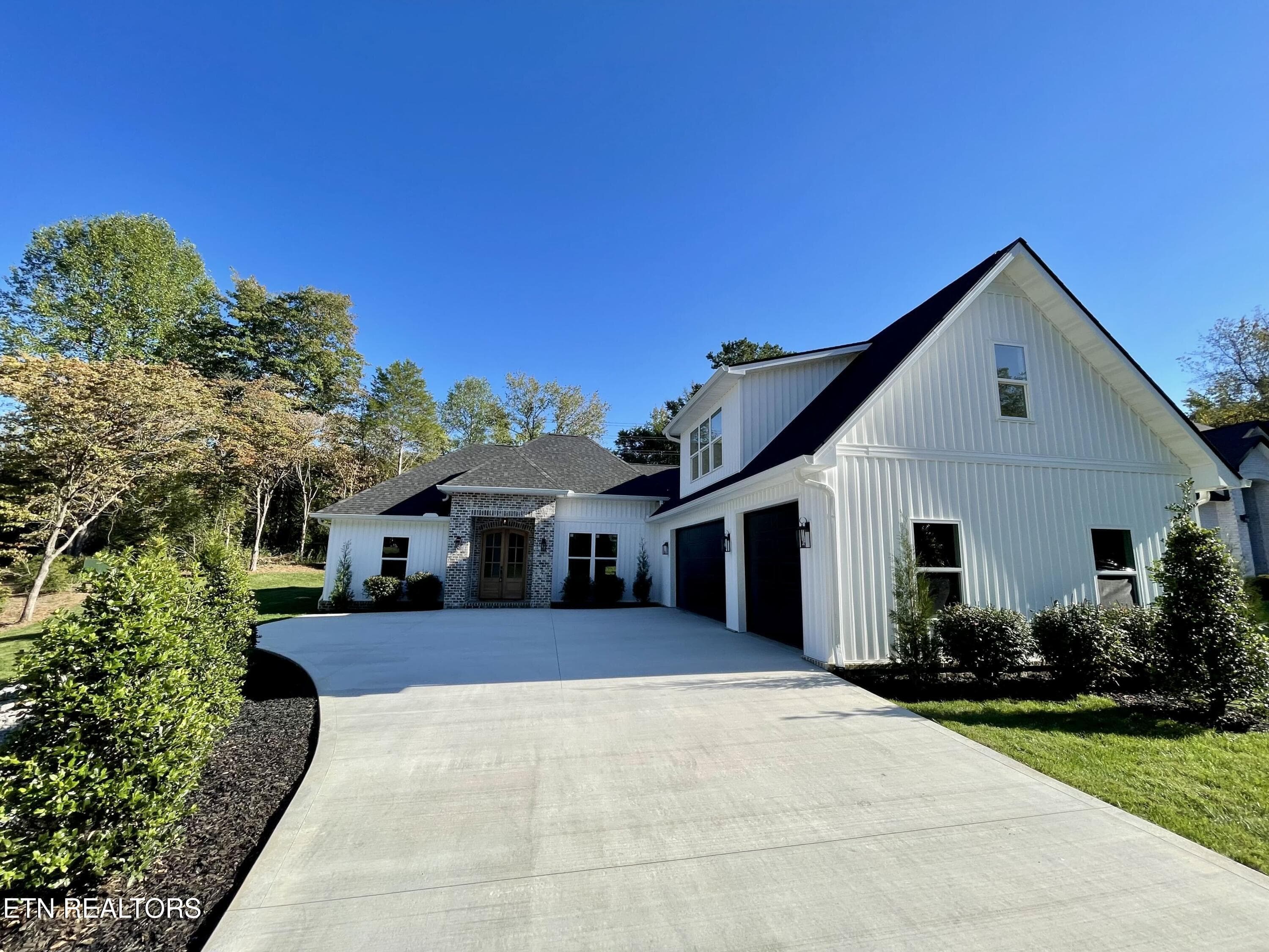 IMG_7078 - 141 Saloli Way, Loudon, TN 37774