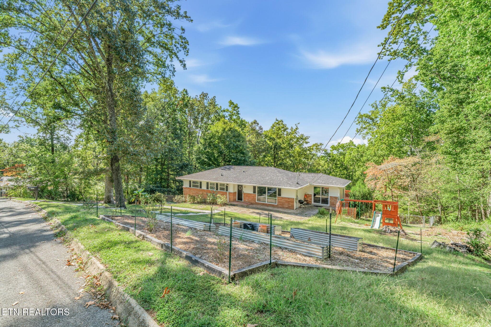 8-web-or-mls-103 Morgan Road-49 - 103 Morgan Rd, Oak Ridge, TN 37830, Oak Ridge
