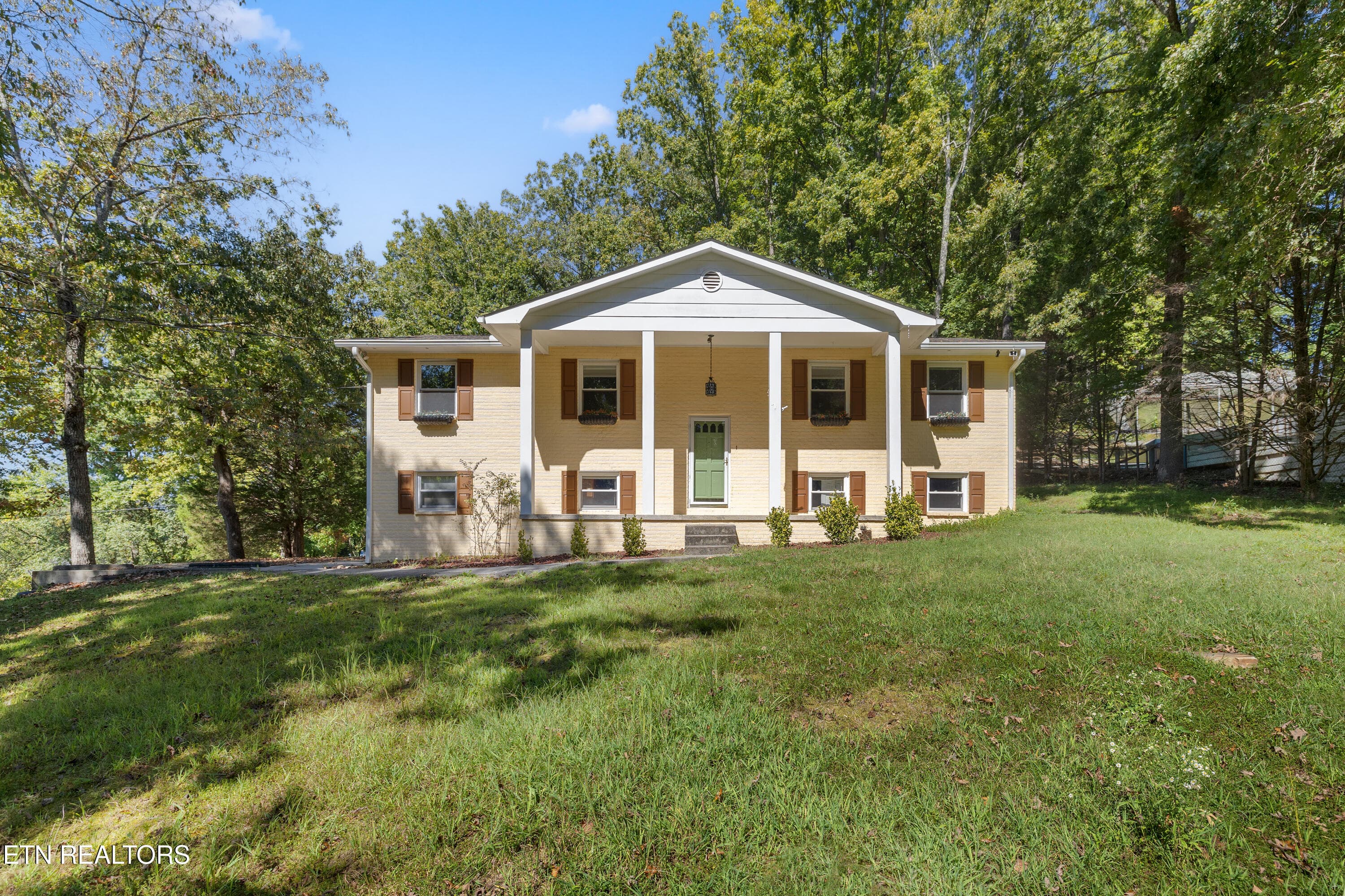 Positive Perceptions-33 - 209 Highland Drive, Harriman, TN 37748, Harriman