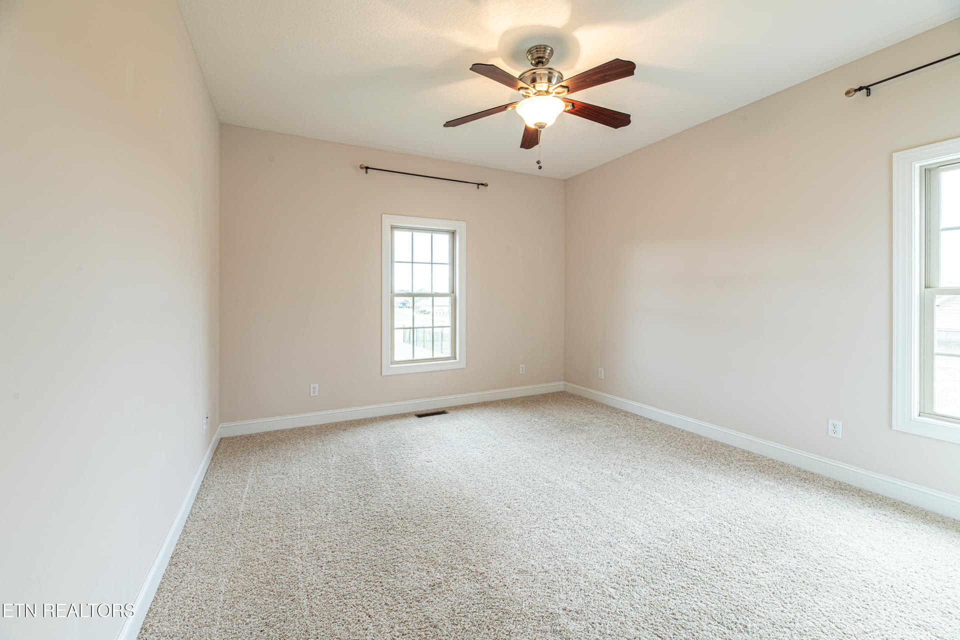 616 Kinsey Davis Dr-31 - 616 Kinsey Davis Drive, Walland, TN 37886