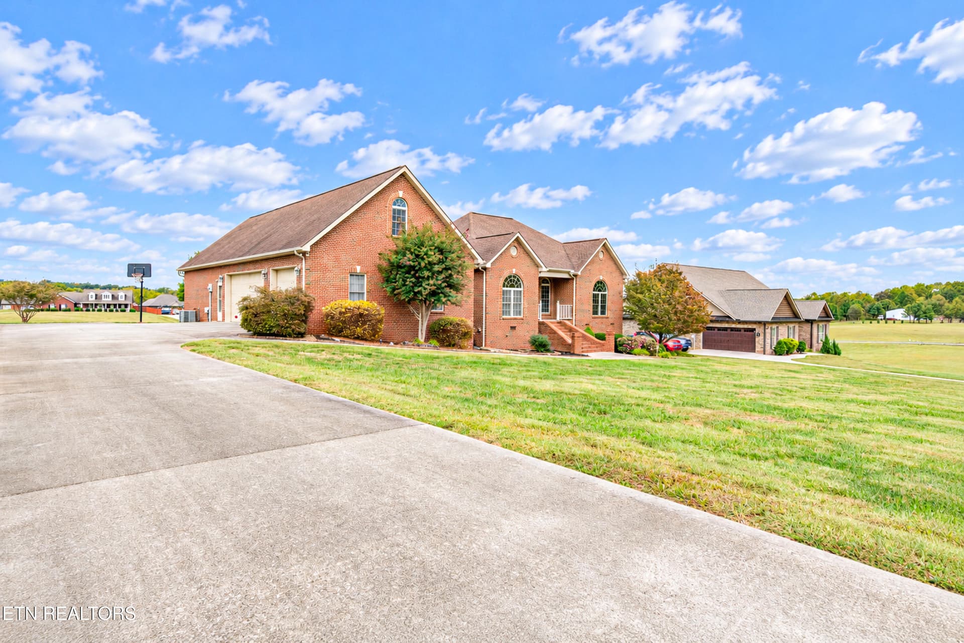 616 Kinsey Davis Dr-3 - 616 Kinsey Davis Drive, Walland, TN 37886