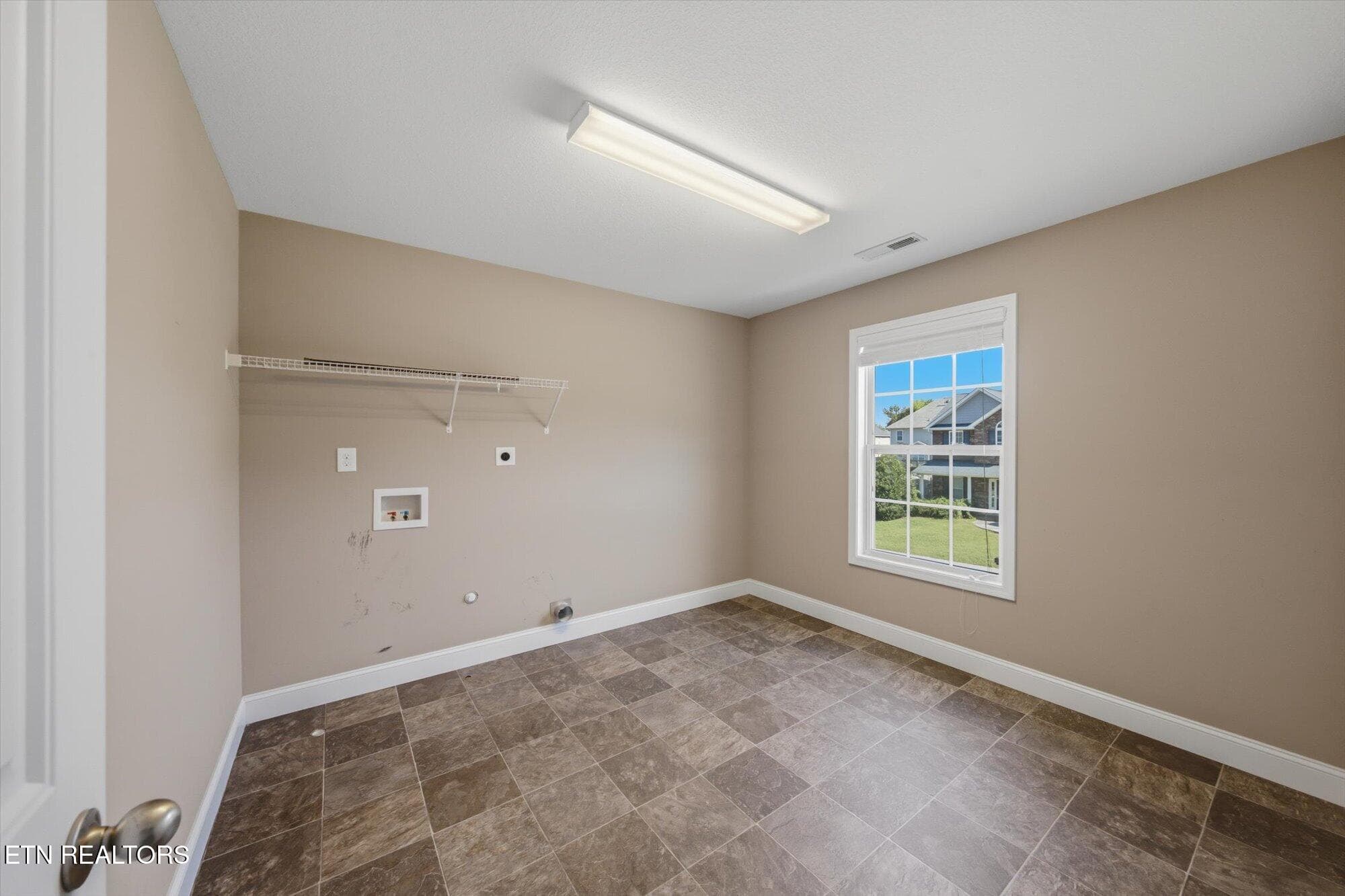 21 - 2421 Clinging Vine Lane, Knoxville, TN 37931, Knoxville