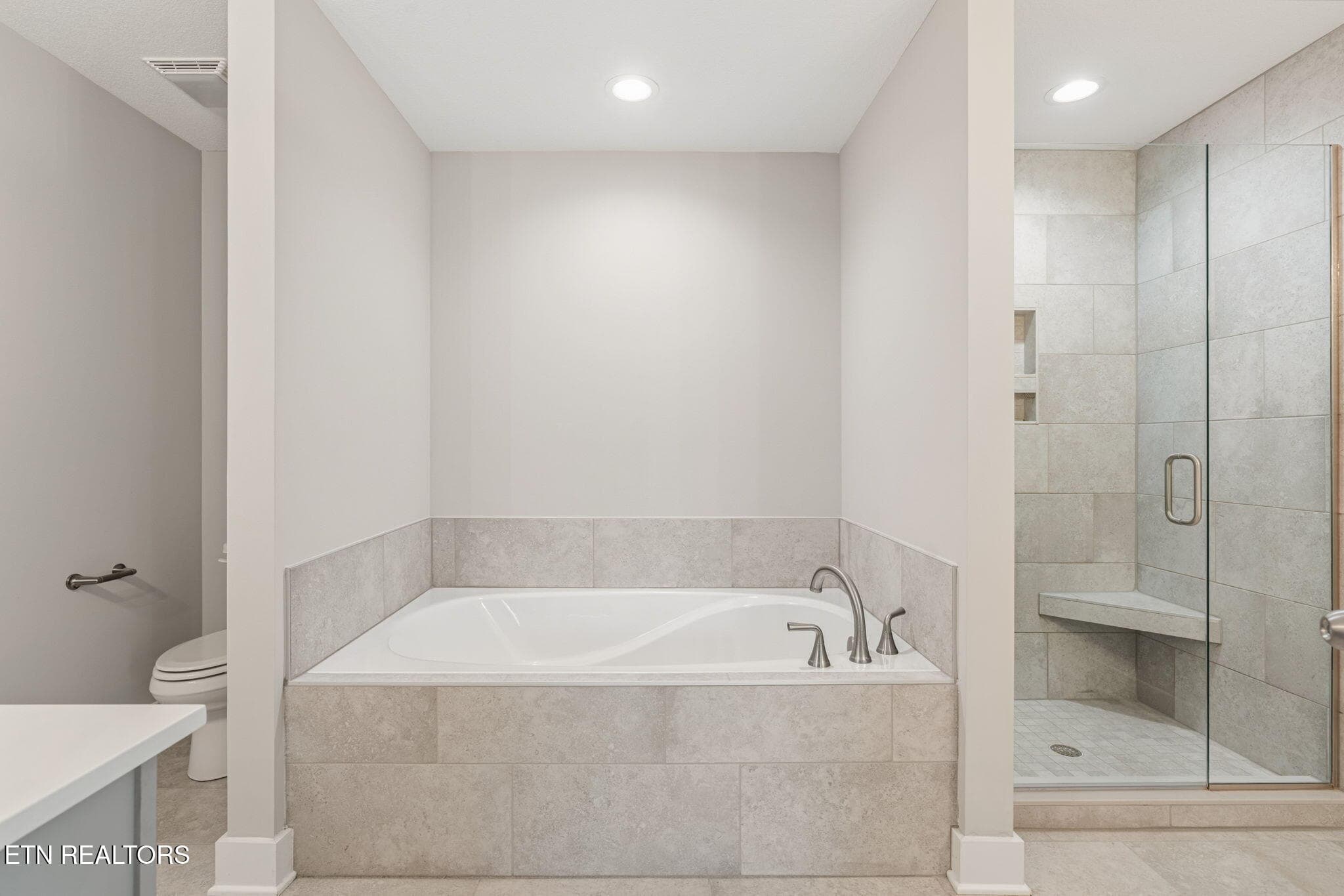 36-web-or-mls-112 Kingsberry Street-31 - 112 Kingberry St, Oak Ridge, TN 37830, Oak Ridge