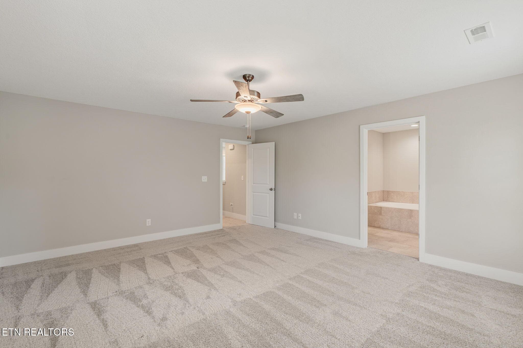 35-web-or-mls-112 Kingsberry Street-30 - 112 Kingberry St, Oak Ridge, TN 37830, Oak Ridge