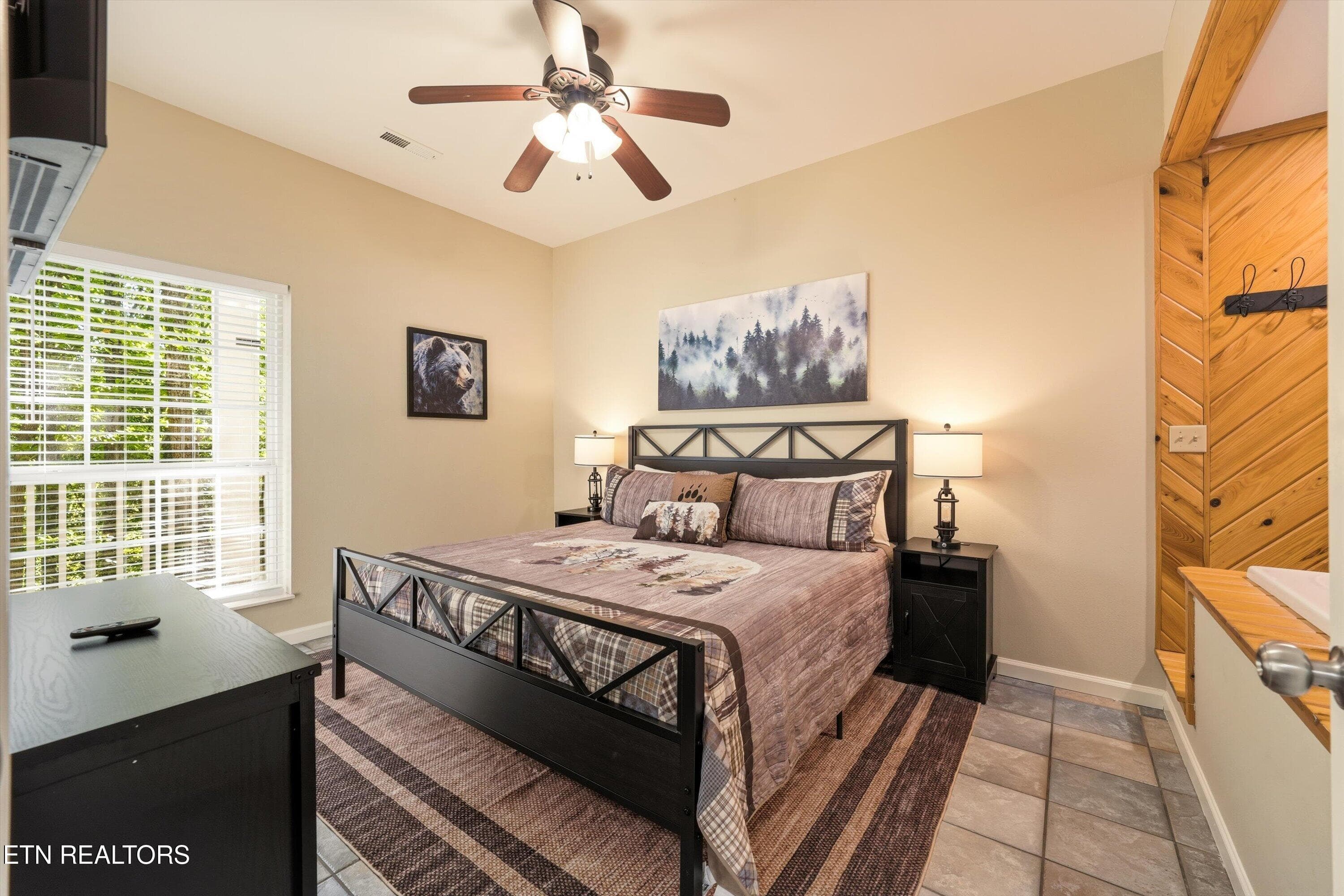18-838 Holly Branch Rd14 - 838 Holly Branch Rd, Gatlinburg, TN 37738, Gatlinburg