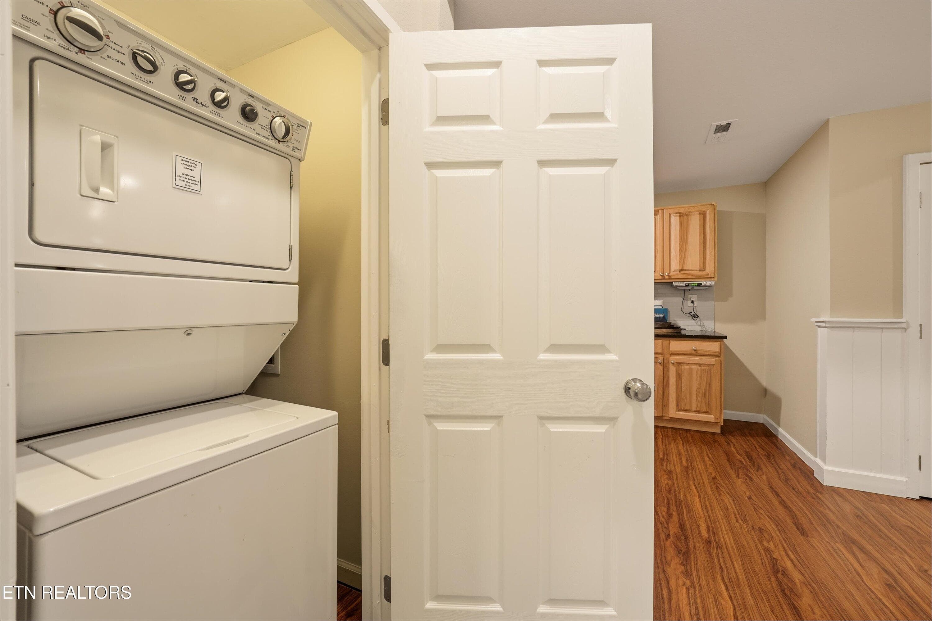 21-838 Holly Branch Rd17 - 838 Holly Branch Rd, Gatlinburg, TN 37738, Gatlinburg