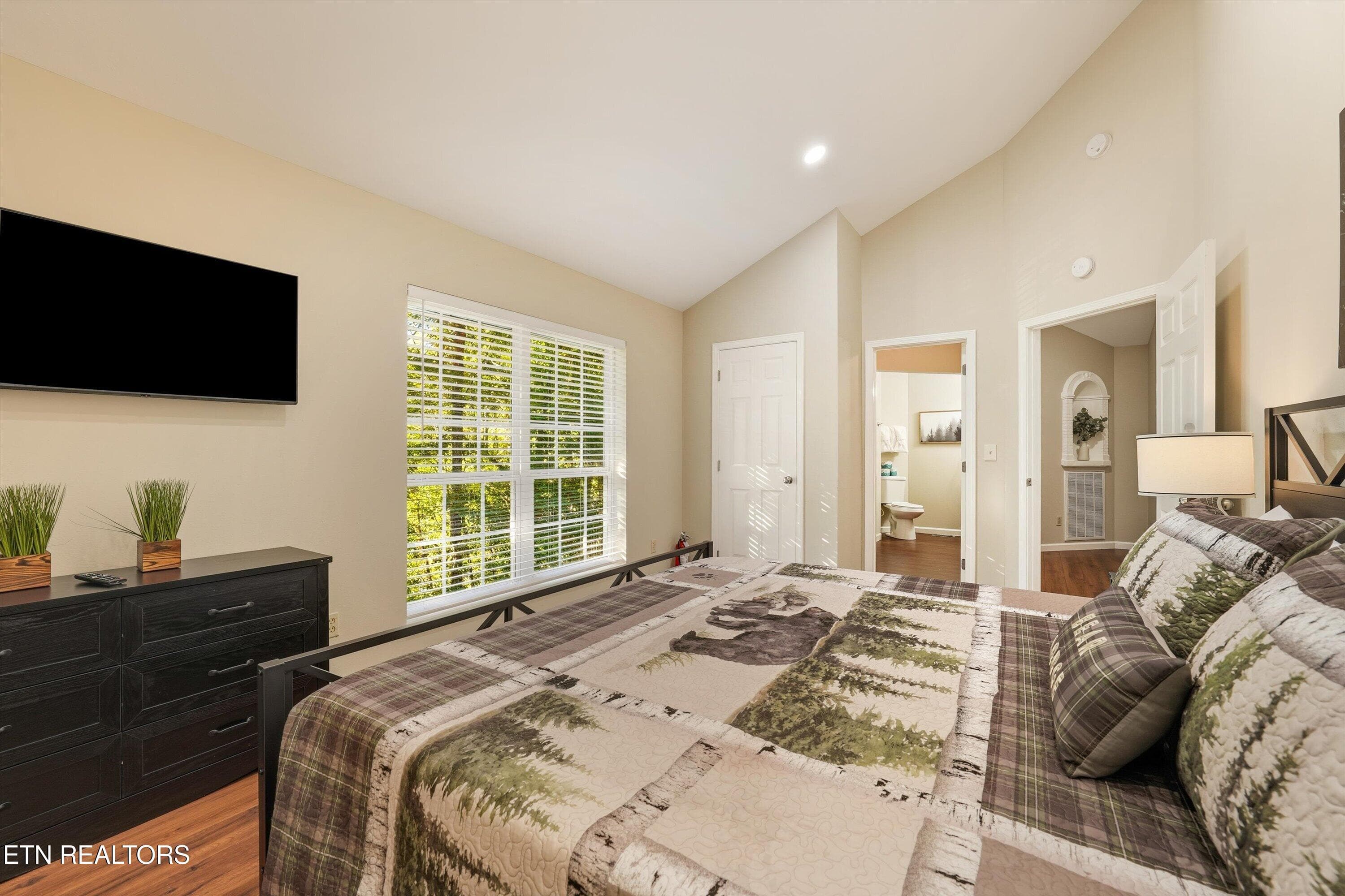 32-838 Holly Branch Rd29 - 838 Holly Branch Rd, Gatlinburg, TN 37738, Gatlinburg
