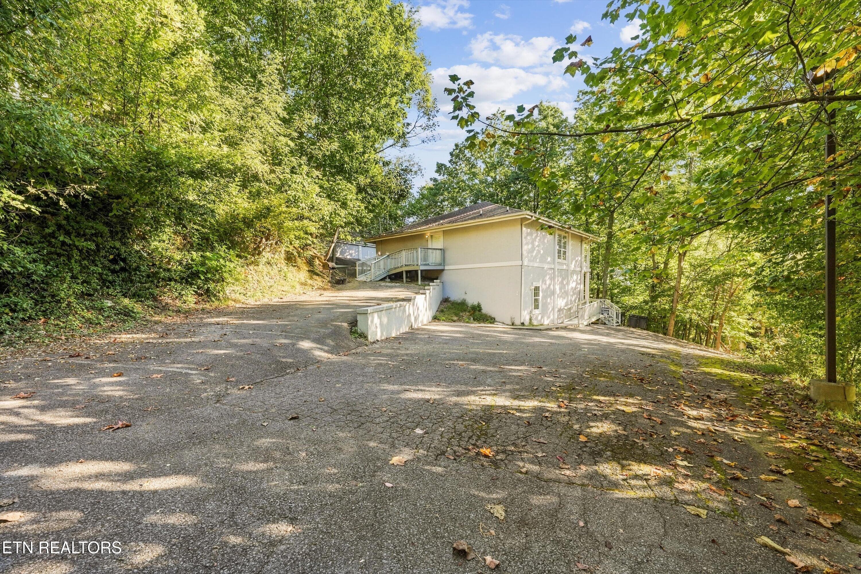 48-838 Holly Branch Rd46 - 838 Holly Branch Rd, Gatlinburg, TN 37738, Gatlinburg