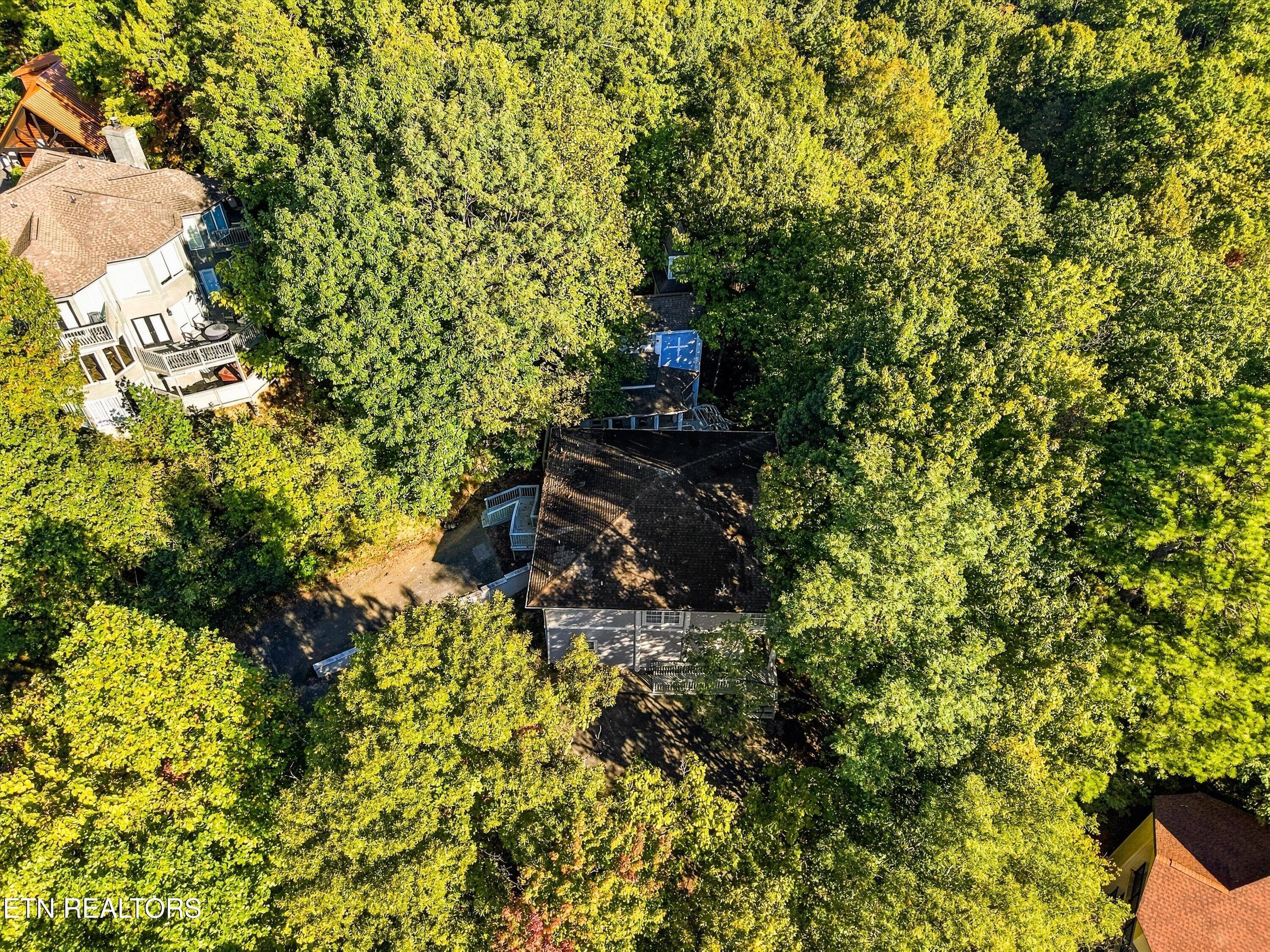 52-838 Holly Branch Rd52 - 838 Holly Branch Rd, Gatlinburg, TN 37738, Gatlinburg