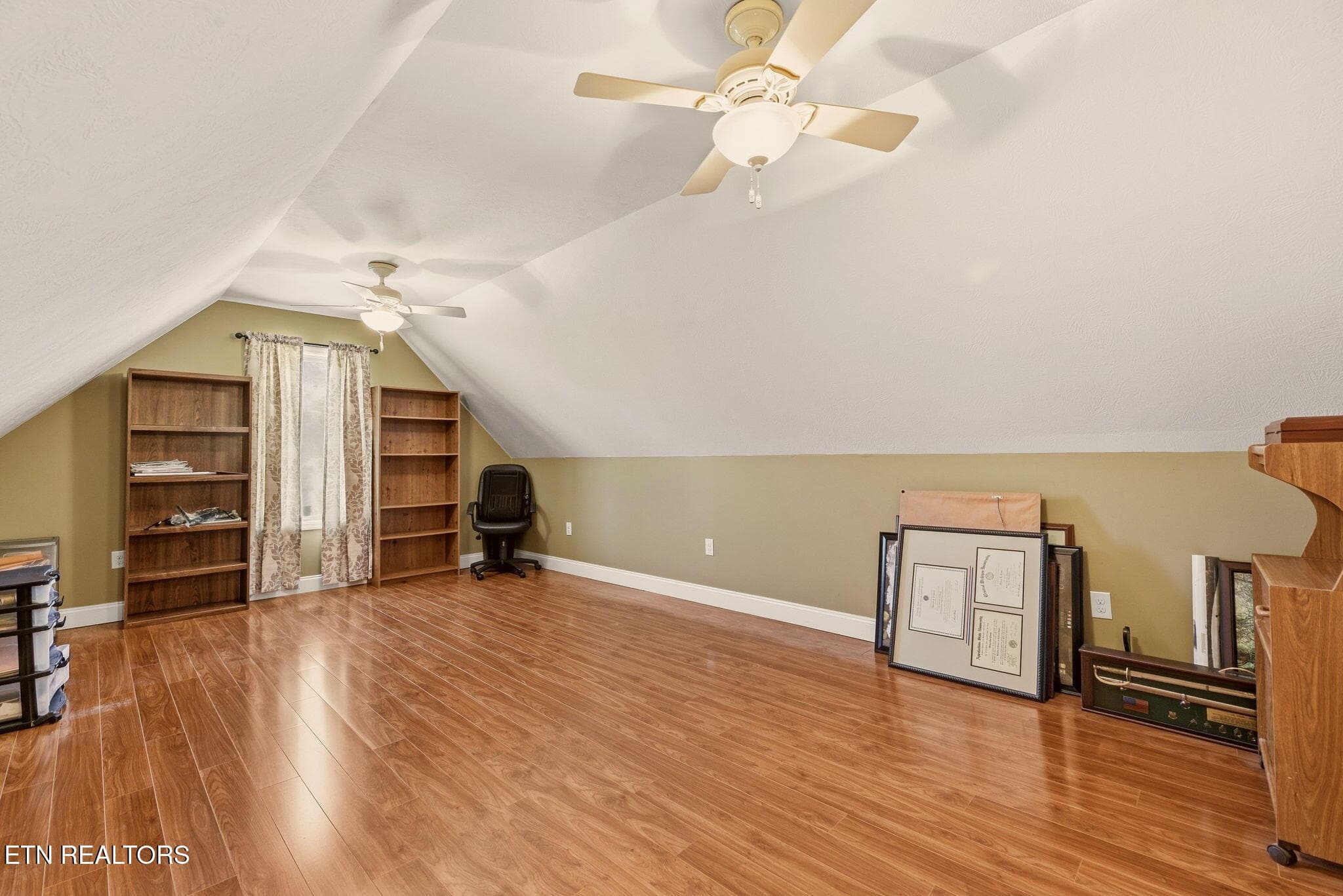 31-web-or-mls-ApplTr144 (36) - 144 Apple Tree Drive, Clinton, TN 37716, Clinton