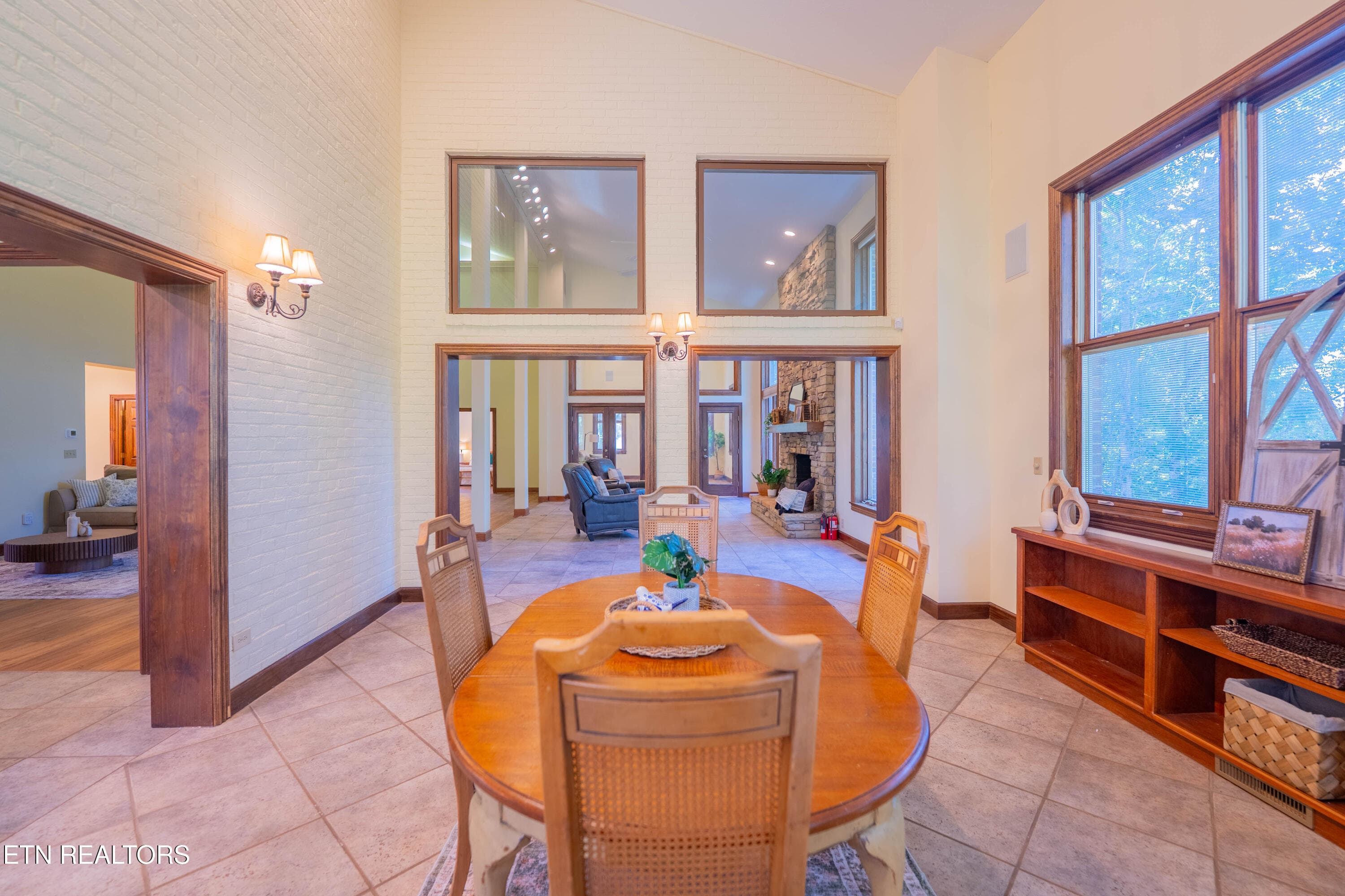 Formal Dining Room - 306 Teague Lane, Sevierville, TN 37862, Sevierville