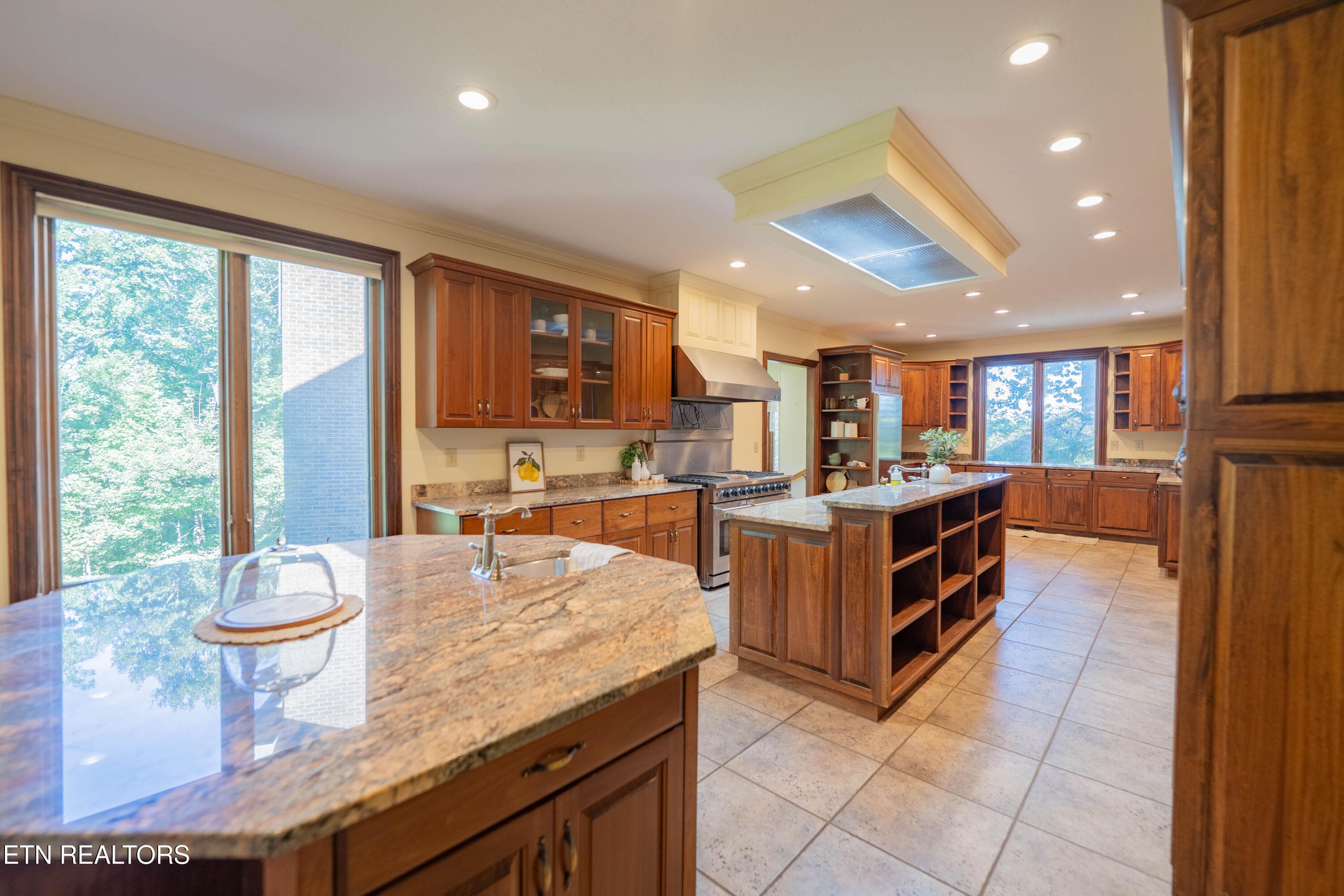 Kitchen - 306 Teague Lane, Sevierville, TN 37862, Sevierville