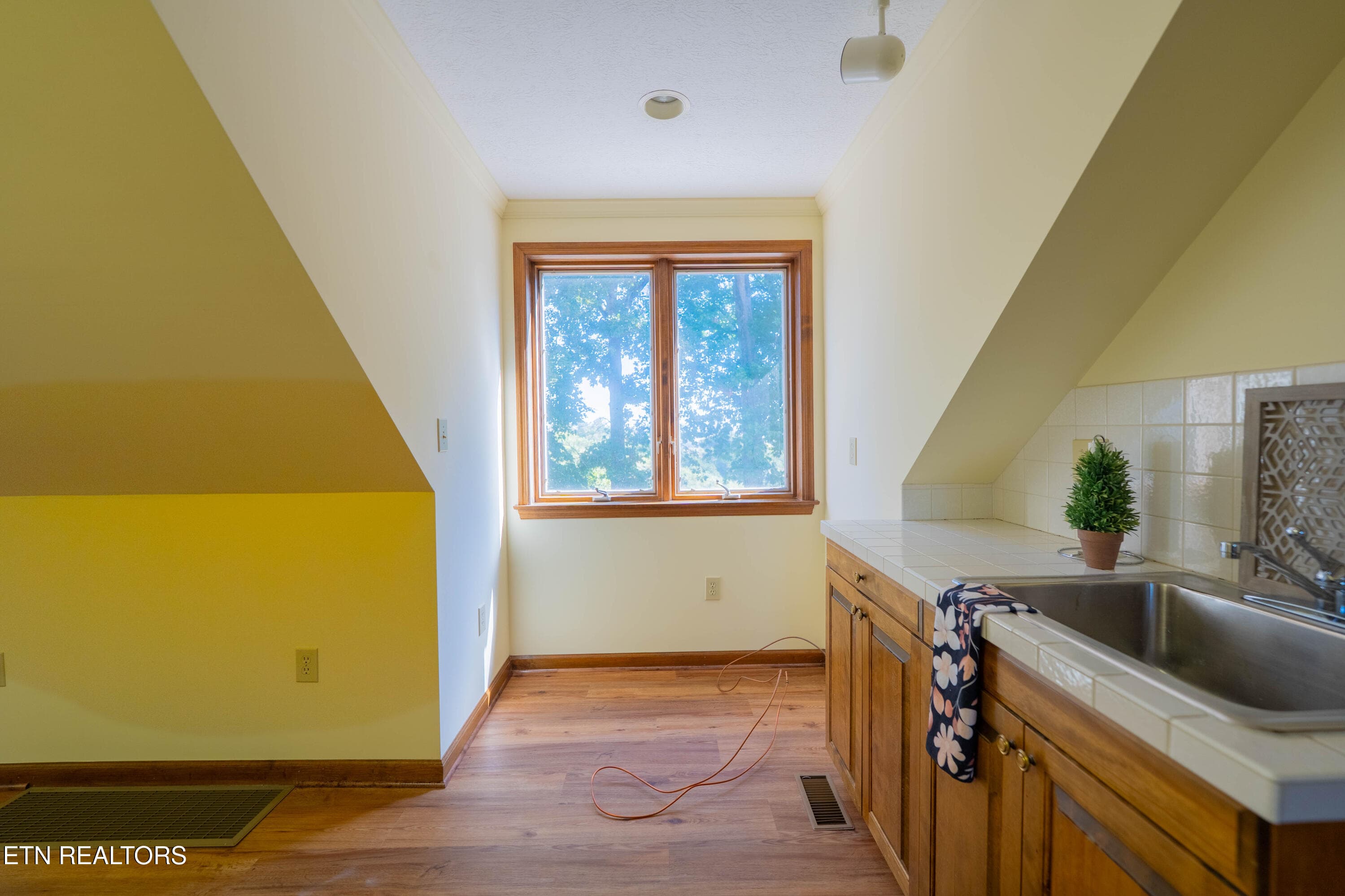Additional Living - Kitchenette - 306 Teague Lane, Sevierville, TN 37862, Sevierville