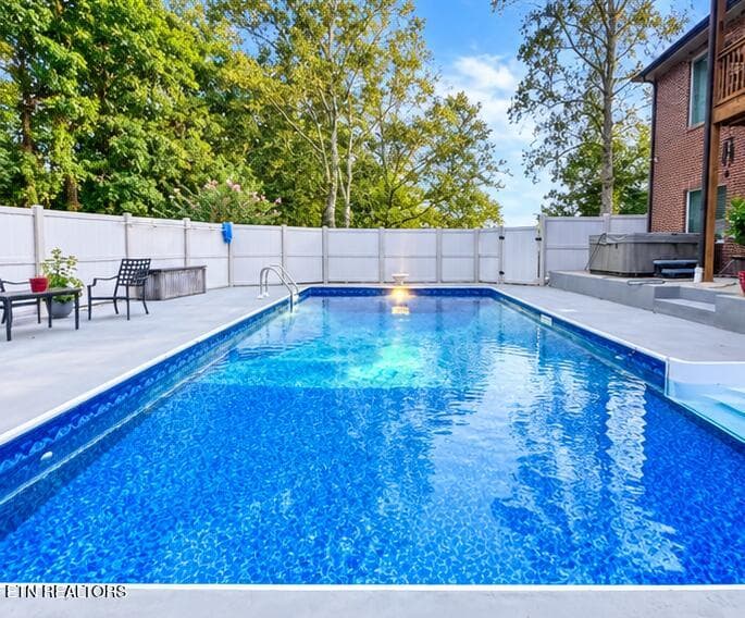 brightened_pool_straight - 144 Apple Tree Drive, Clinton, TN 37716, Clinton