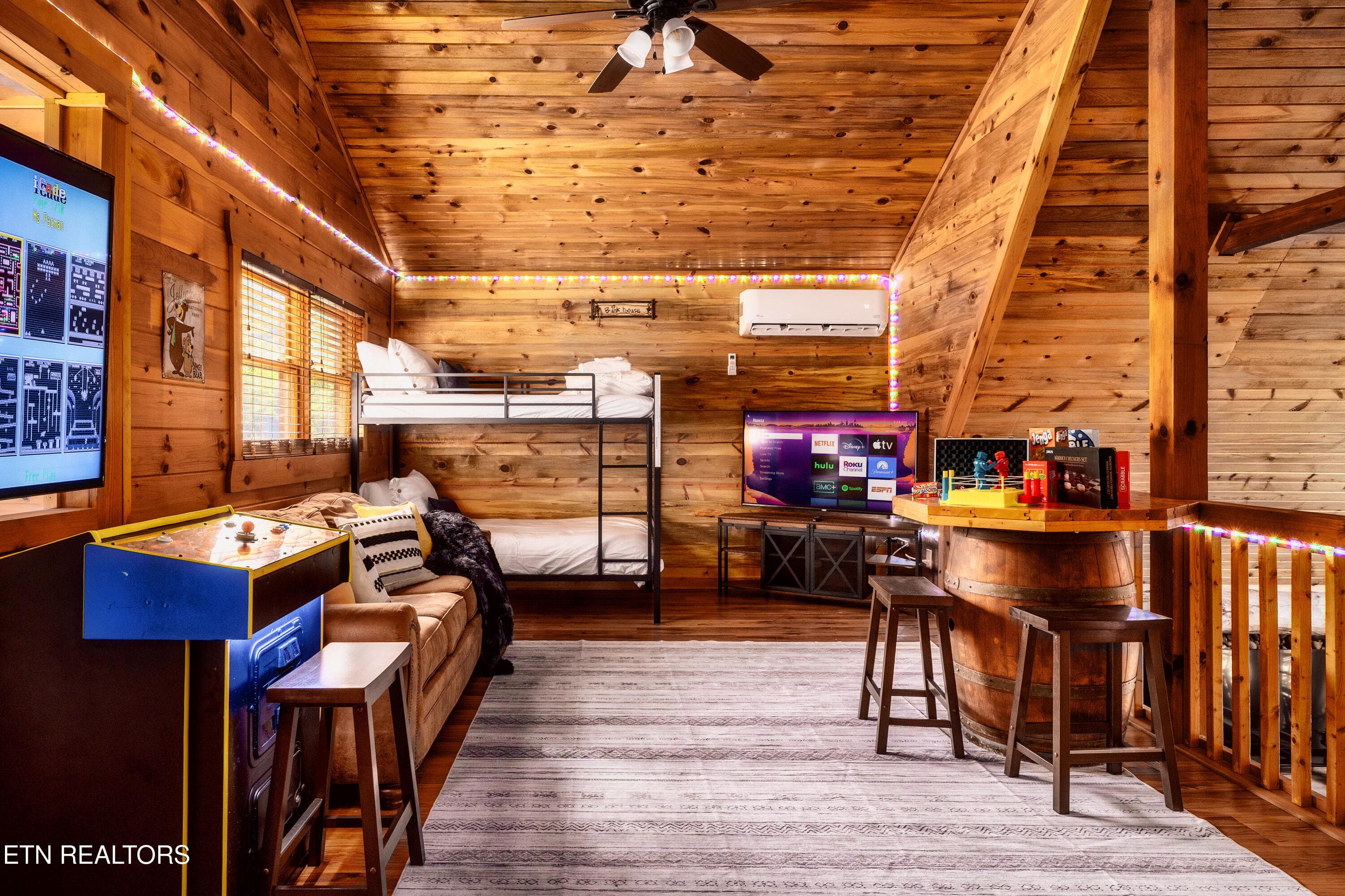 2615 Bear Crossing Way - 2615 Bear Crossing Way, Sevierville, TN 37862, Sevierville