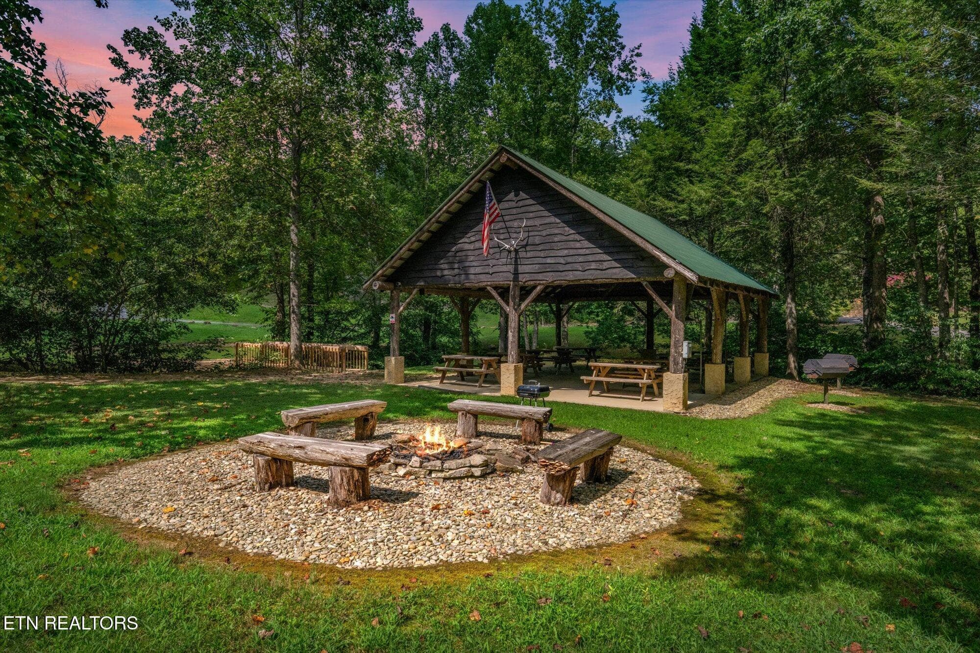 2615 Bear Crossing Way - 2615 Bear Crossing Way, Sevierville, TN 37862, Sevierville