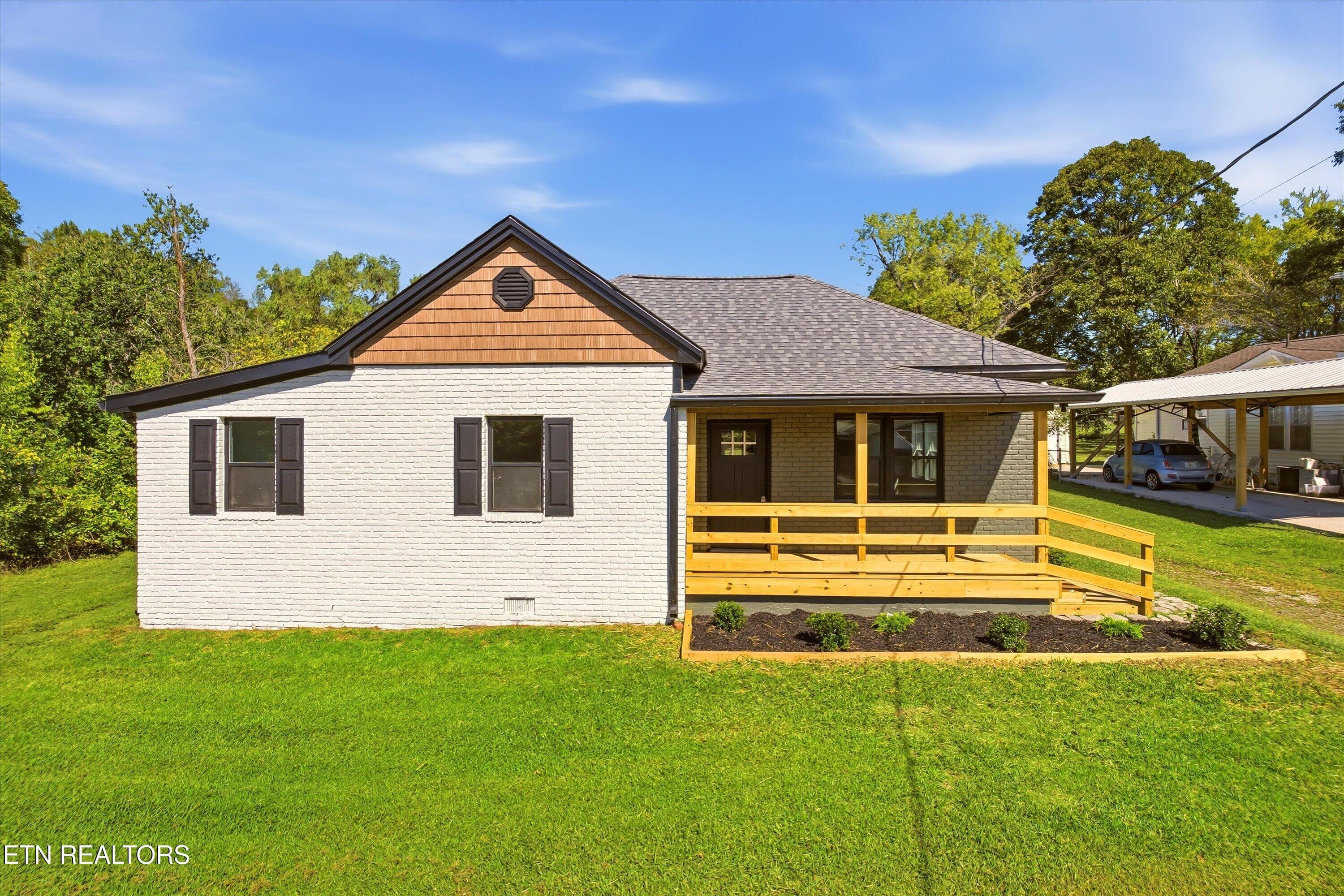 01-1100 8th St-1 - 1100 8th St, Etowah, TN 37331, Etowah