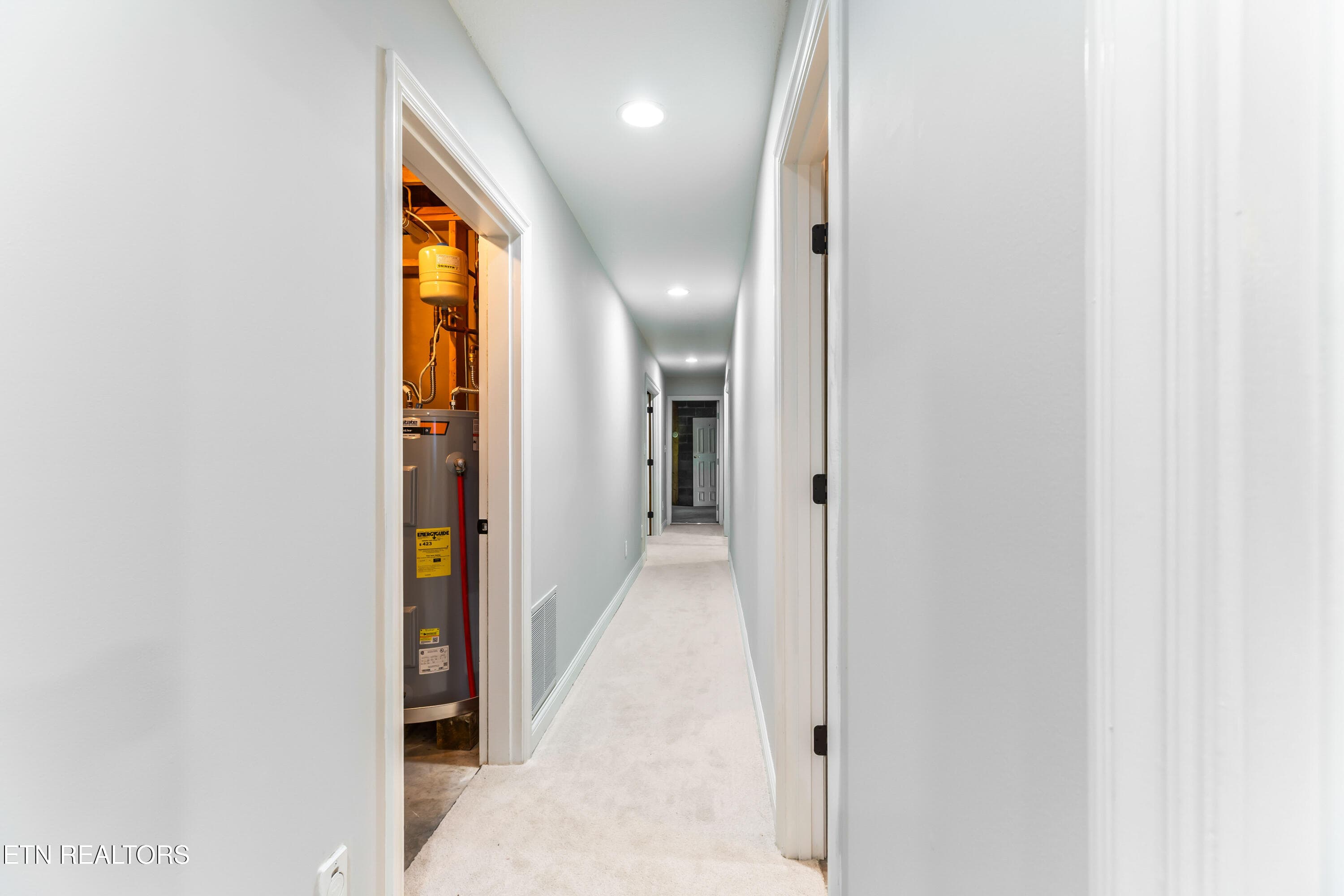 Basement hallway - 508 Skiatook Court, Loudon, TN 37774, Loudon