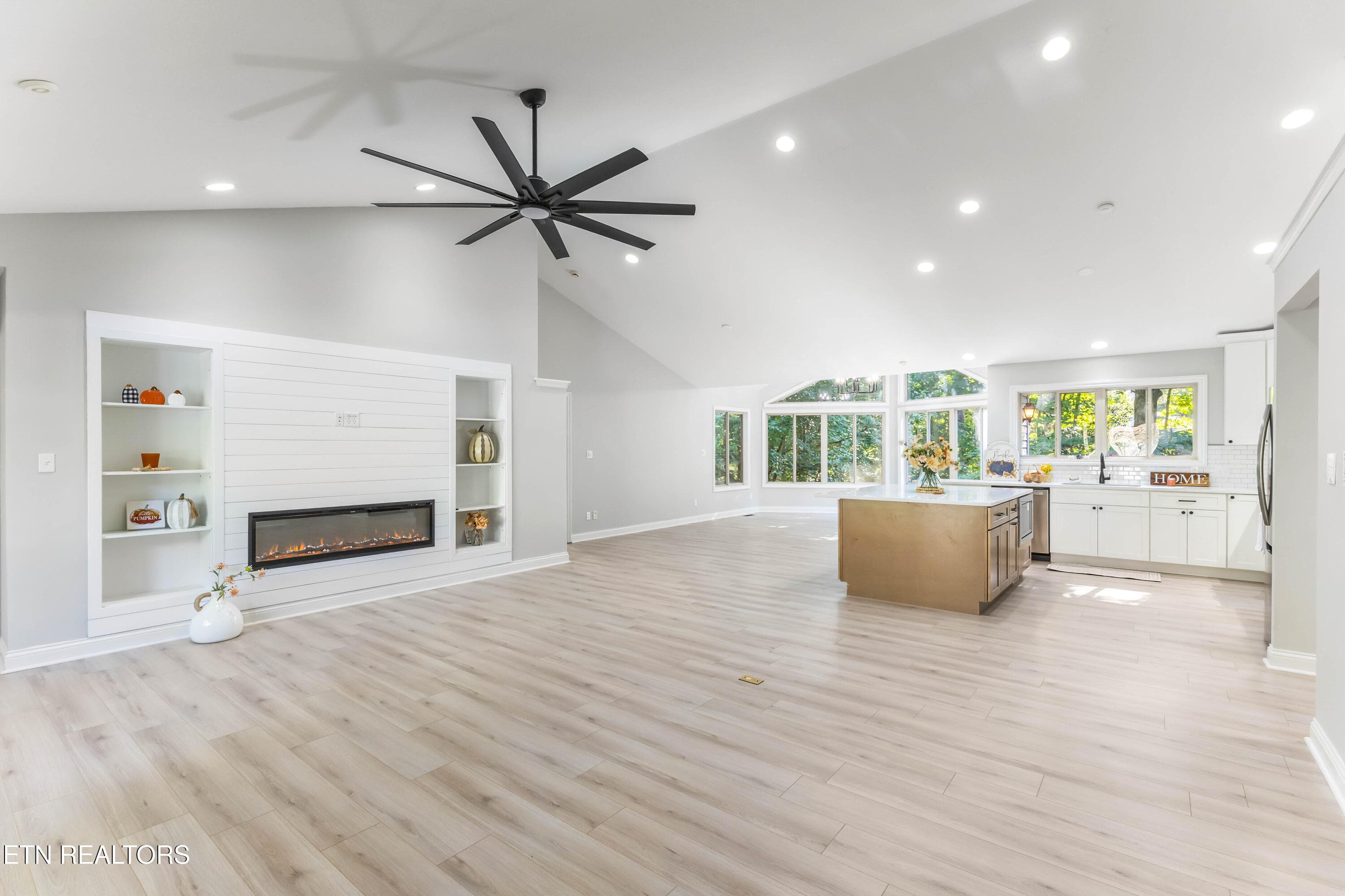 Open Concept Floorplan - 508 Skiatook Court, Loudon, TN 37774, Loudon