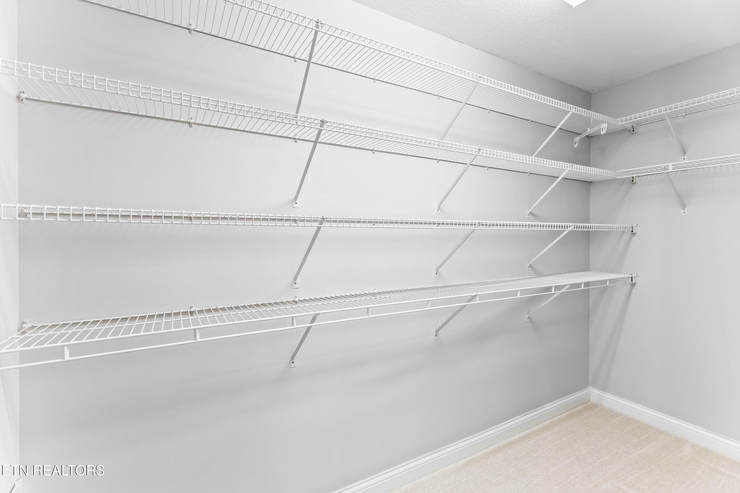 Large Closet - 508 Skiatook Court, Loudon, TN 37774, Loudon
