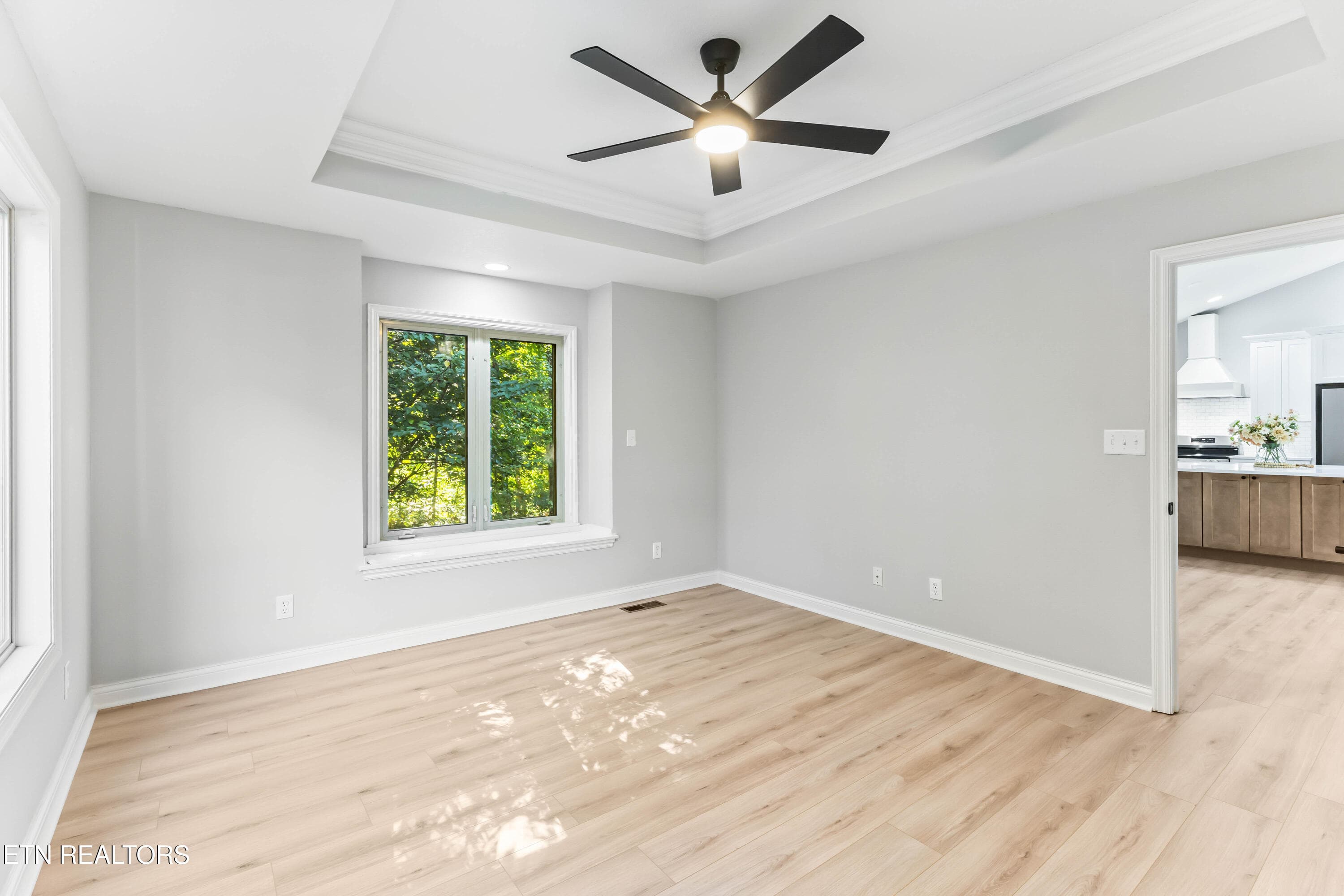 Owner suite - 508 Skiatook Court, Loudon, TN 37774, Loudon