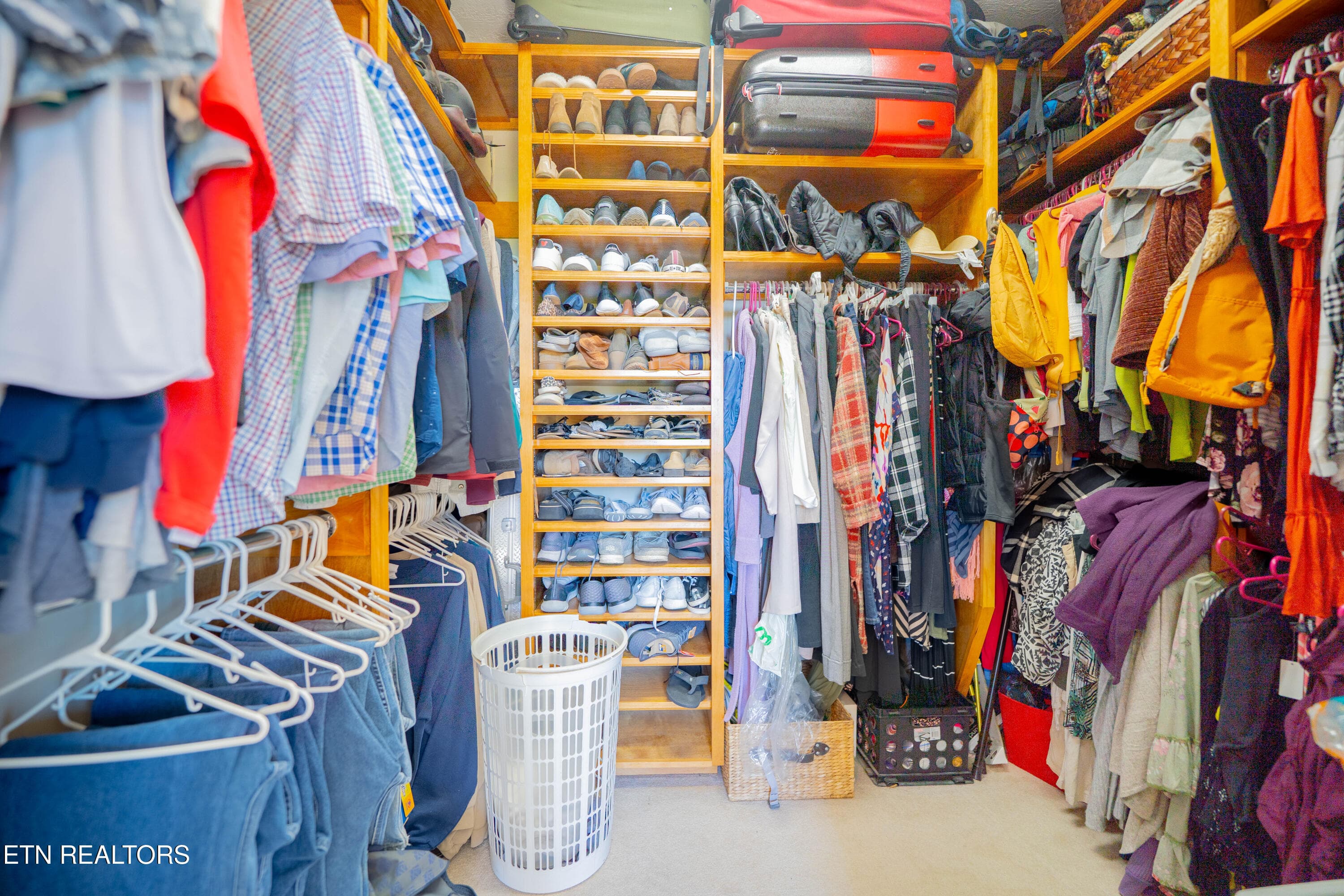 Walk-in Closet - 310 Teague, Sevierville, TN 37862, Sevierville