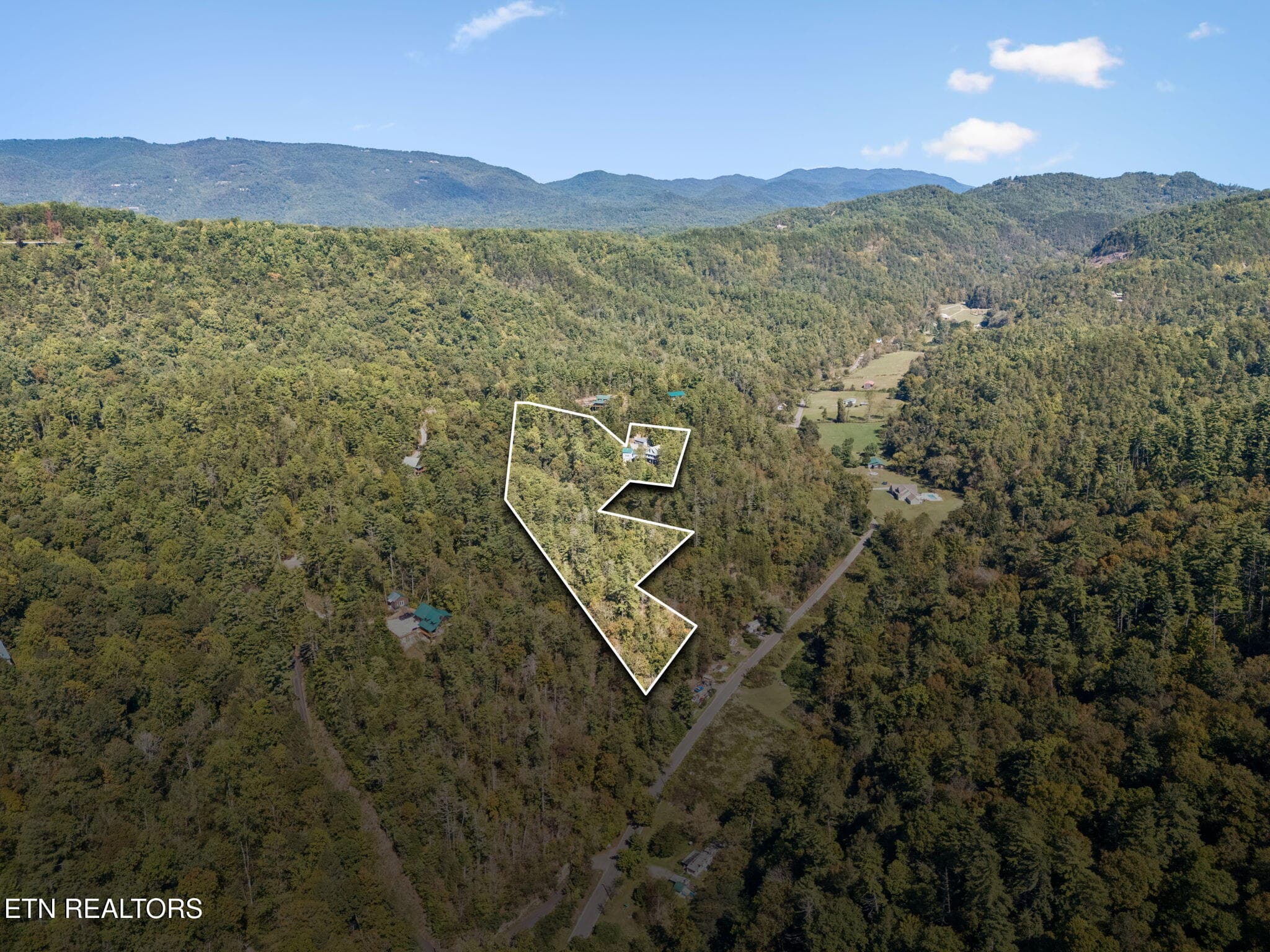 Approx property lines Drone - 1243 Carrs Creek Rd, Townsend, TN 37882, Townsend