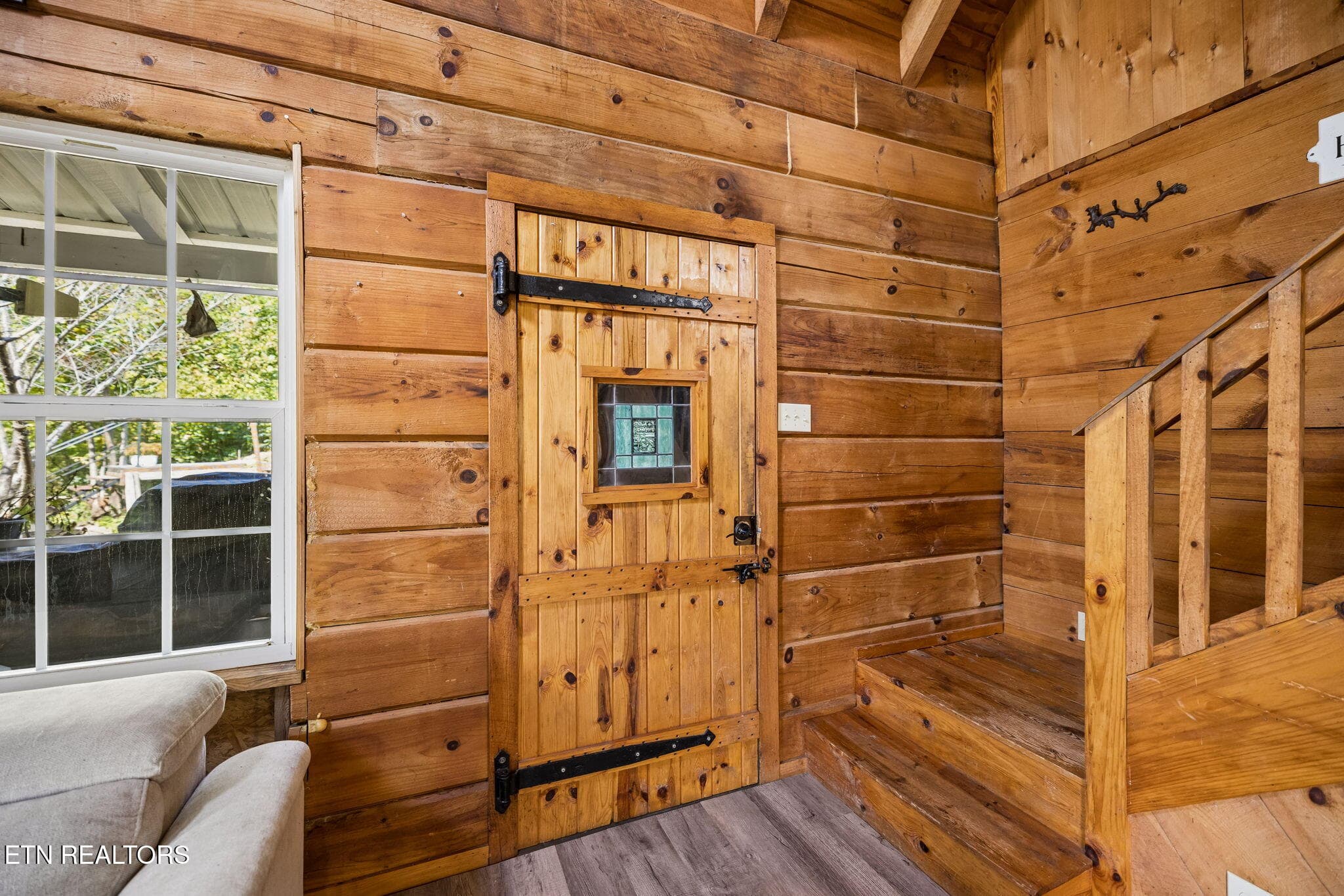 Entry - 1243 Carrs Creek Rd, Townsend, TN 37882, Townsend