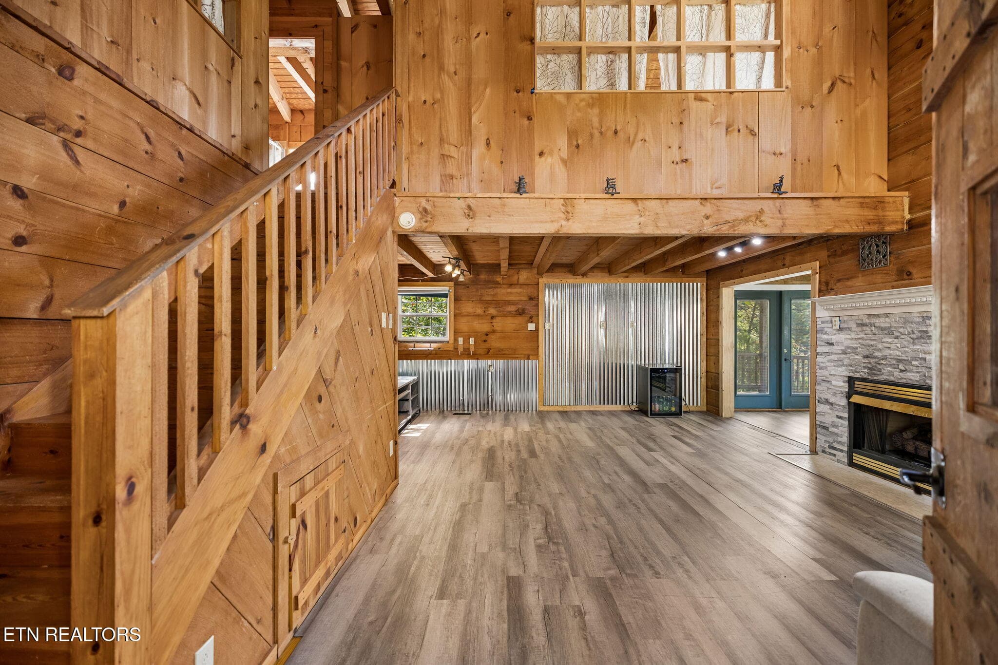 Great room - 1243 Carrs Creek Rd, Townsend, TN 37882, Townsend