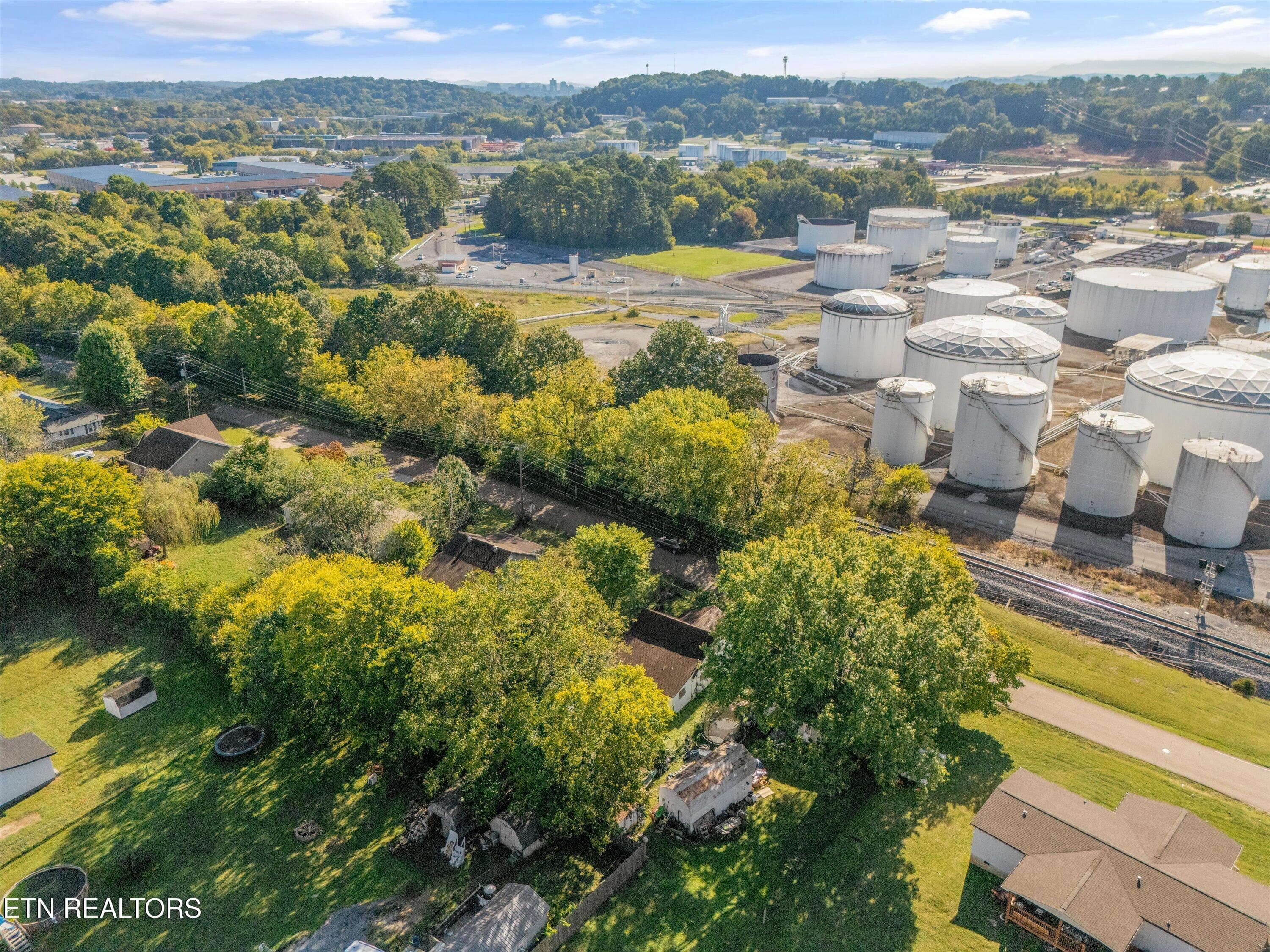 5129 Tenwood Dr - 5129 Tenwood Drive, Knoxville, TN 37921, Knoxville