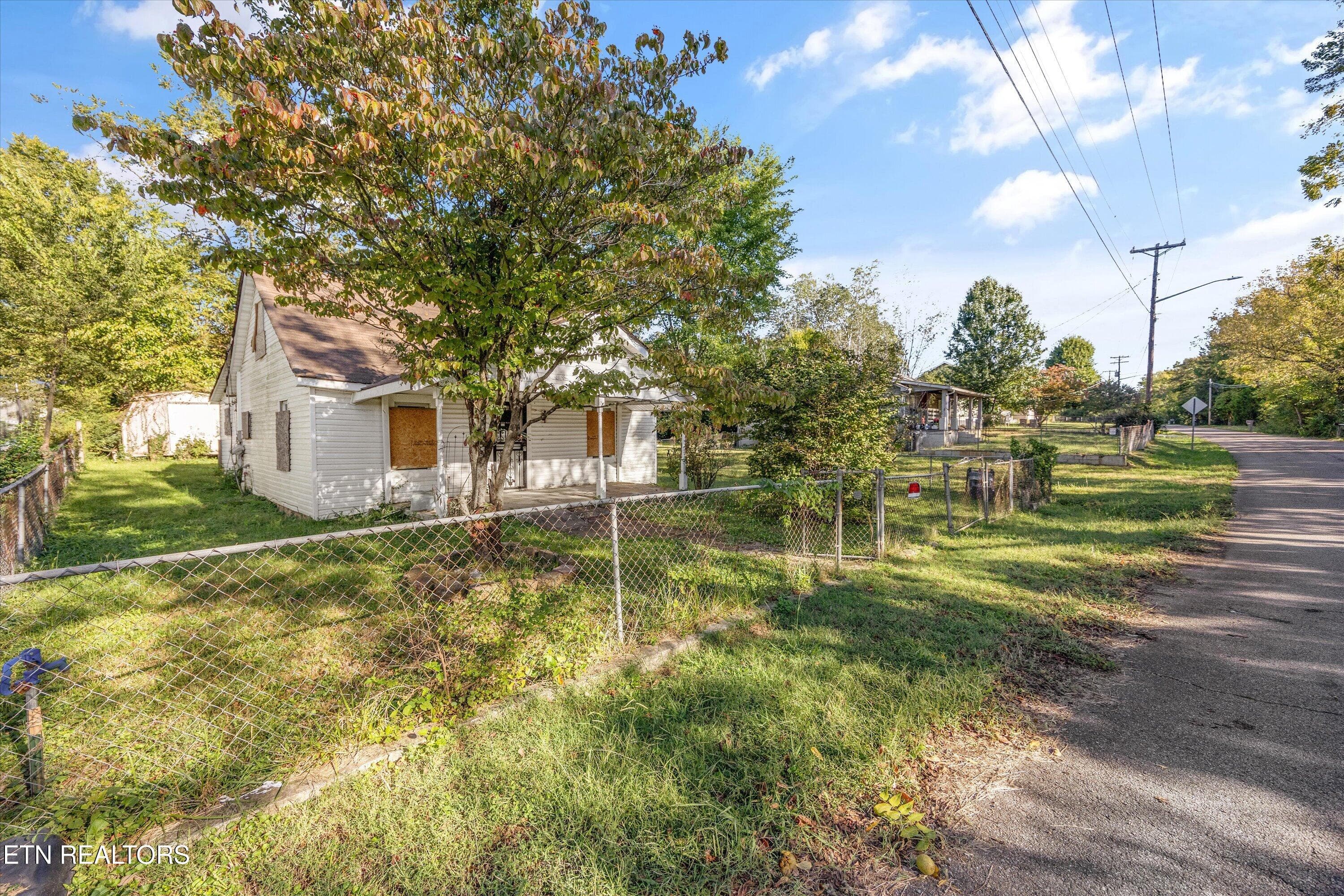 5129 Tenwood Dr - 5129 Tenwood Drive, Knoxville, TN 37921, Knoxville