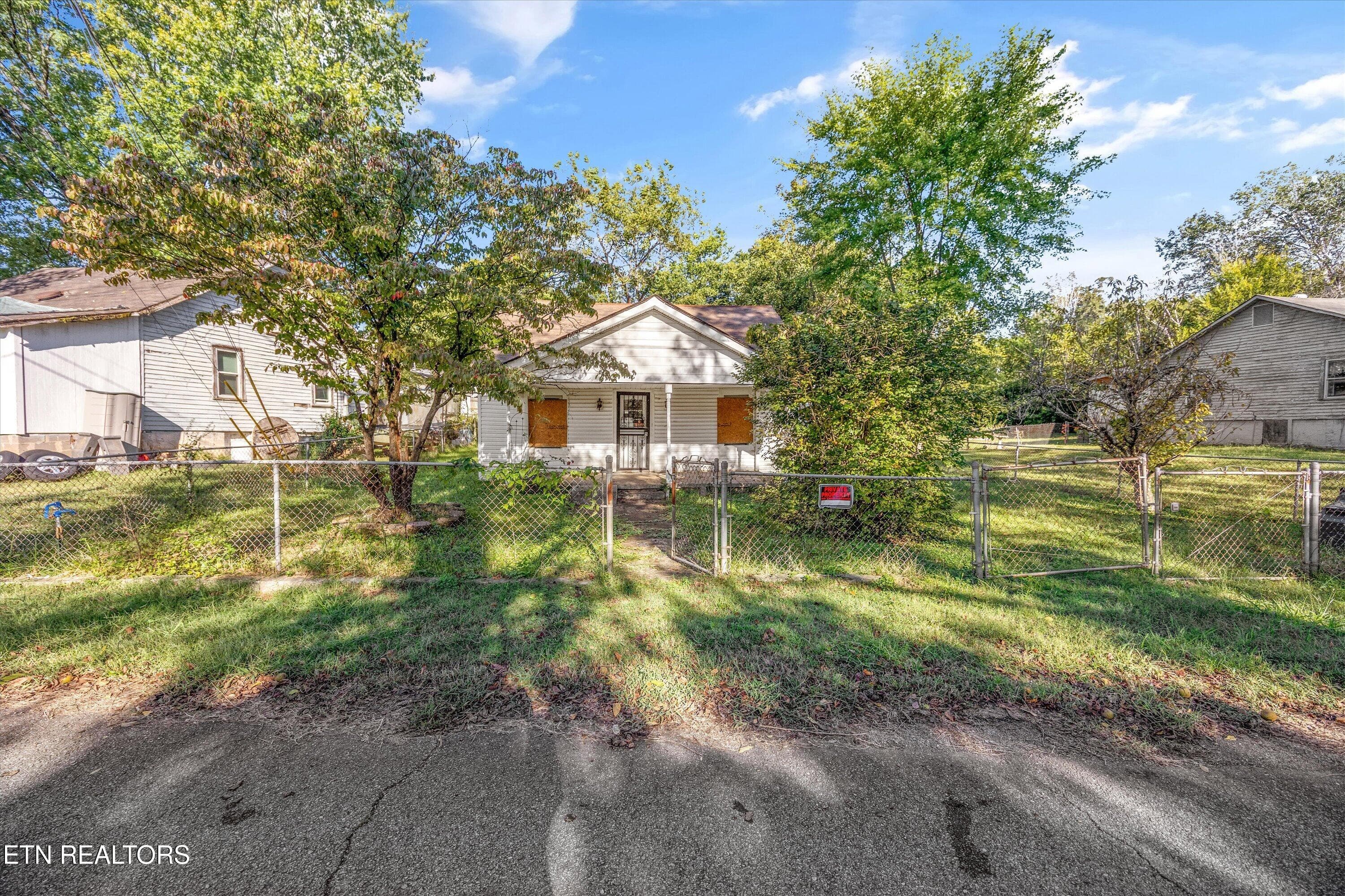 5129 Tenwood Dr - 5129 Tenwood Drive, Knoxville, TN 37921, Knoxville