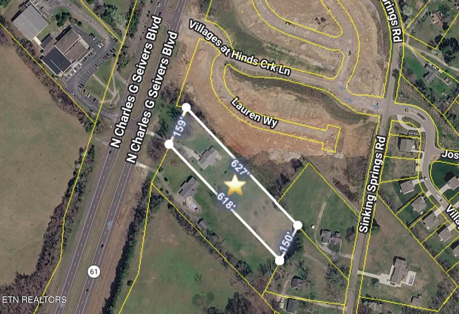 IMG_3193 - 1922 N Charles G Seivers Blvd, Clinton, TN 37716, Clinton