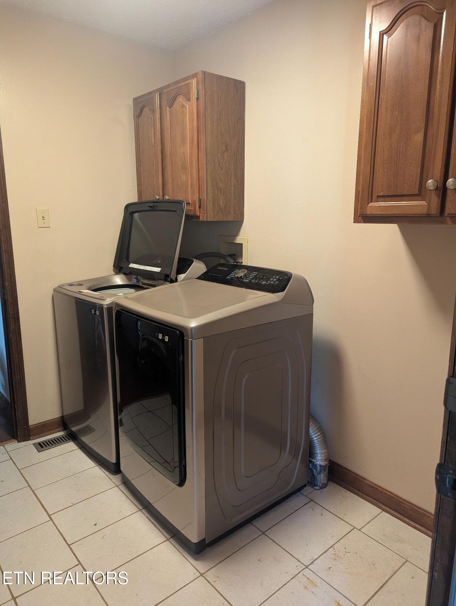1000006038 - 6054 Pleasant Run Lane, Knoxville, TN 37918, Knoxville