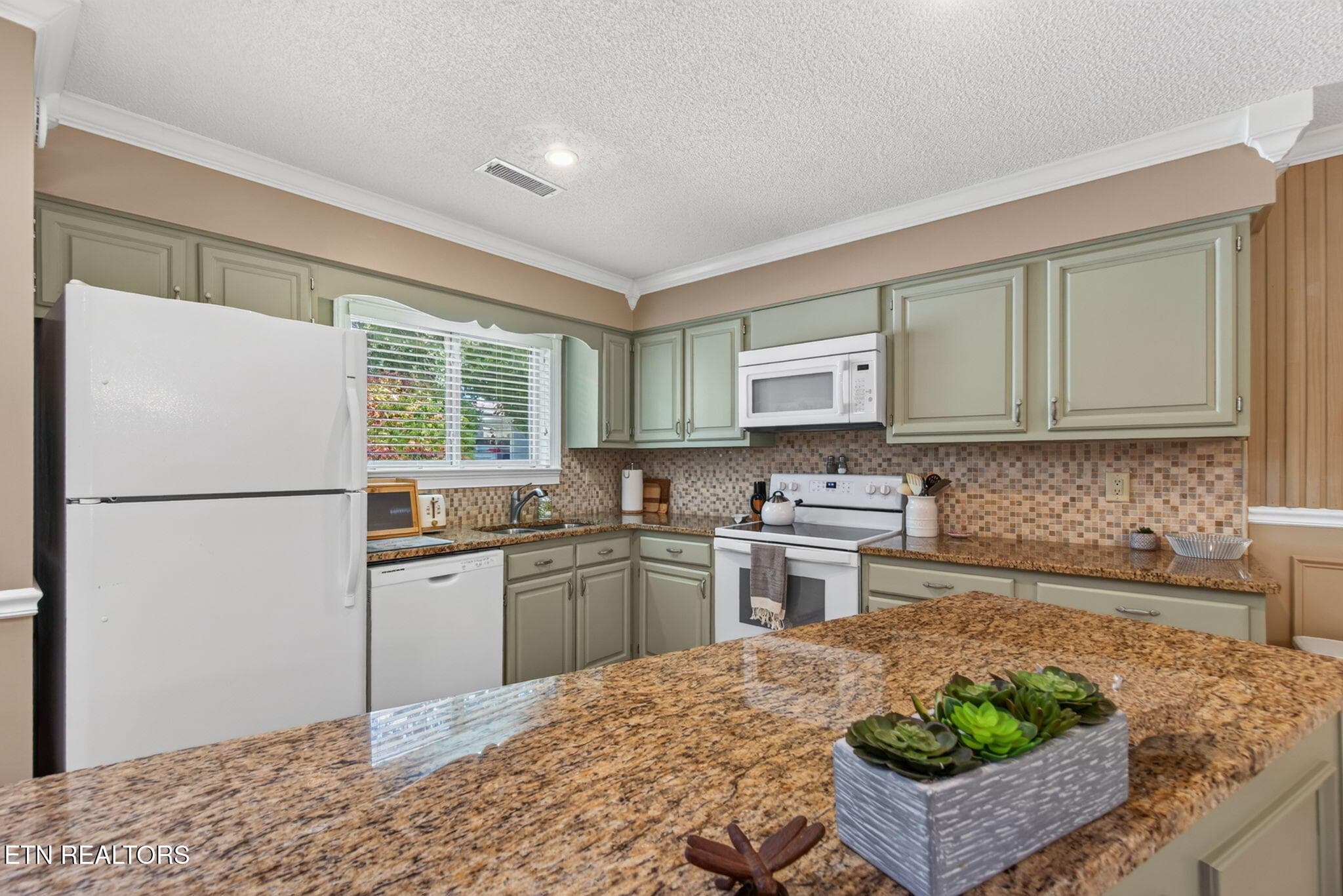 13-web-or-mls-7000 Big Horn Dr C-16_12 - 7000 Big Horn C-16, Crossville, TN 38572, Crossville