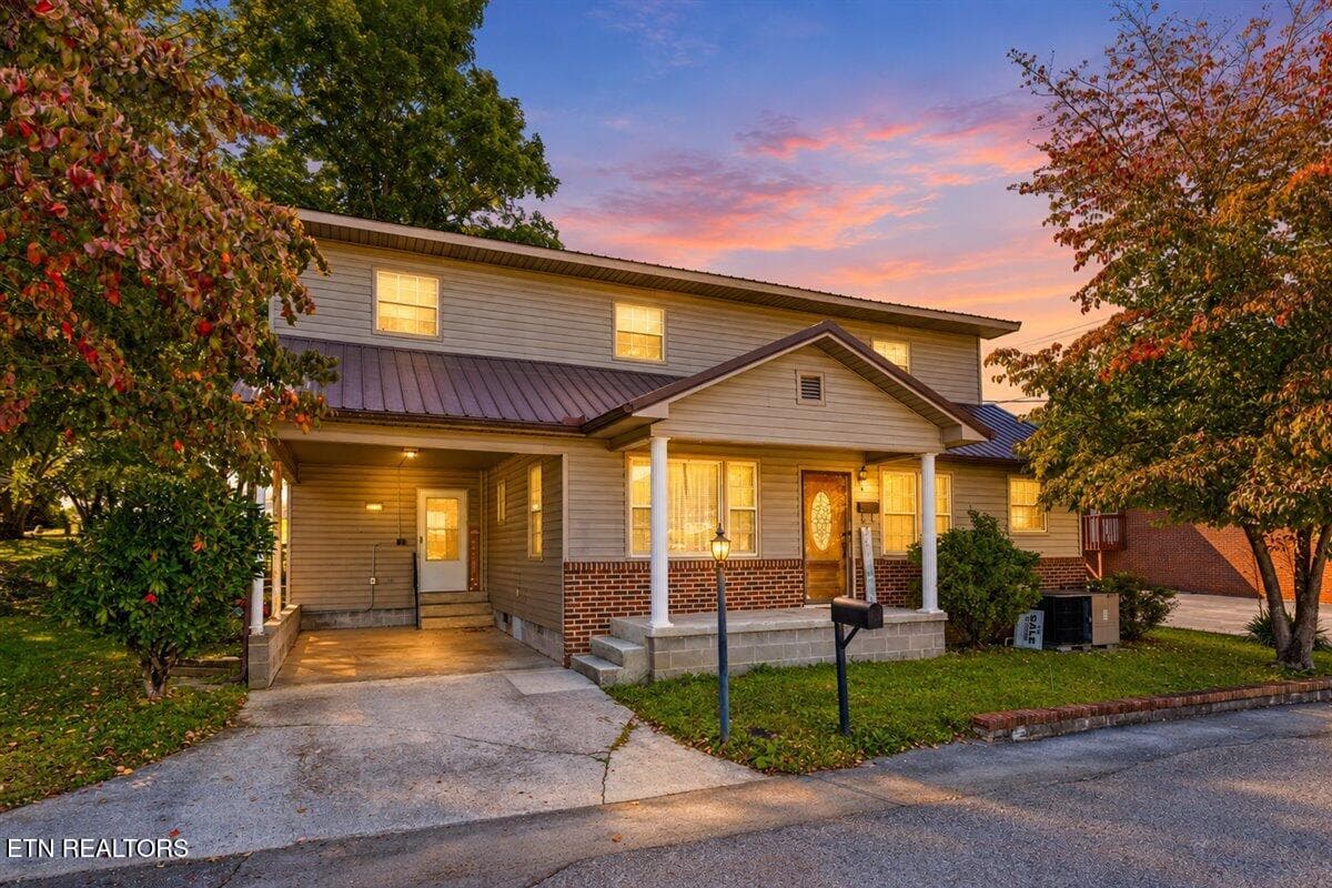104 Rich Lane, LaFollette, TN 37766