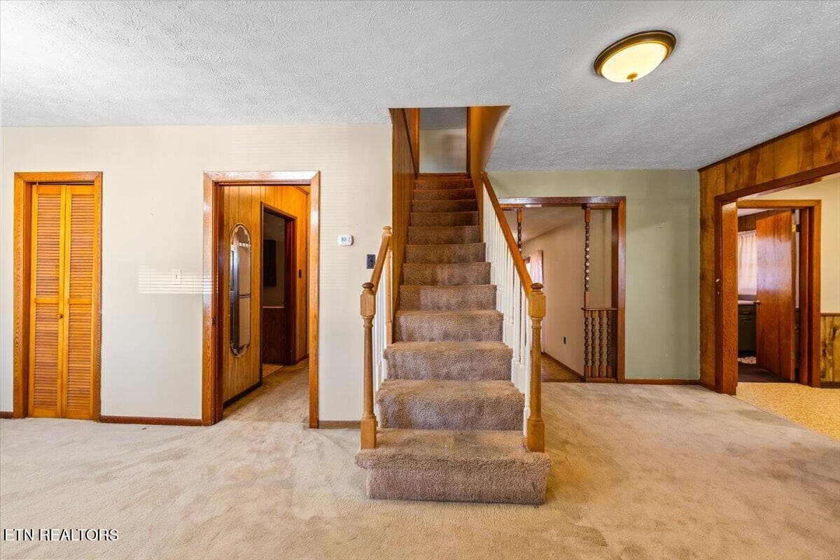 10-104 Rich Ln - 104 Rich Lane, LaFollette, TN 37766, LaFollette