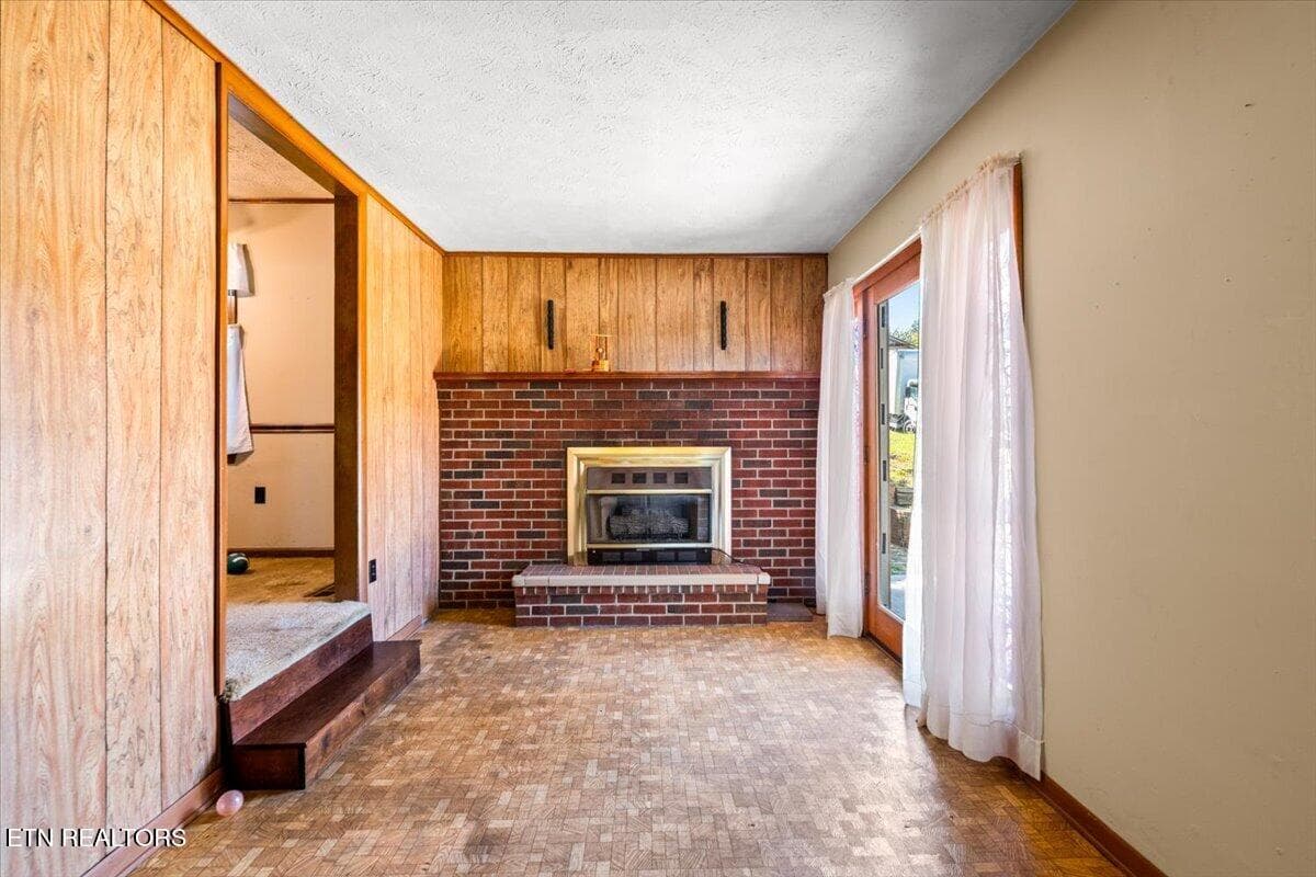 17-104 Rich Ln - 104 Rich Lane, LaFollette, TN 37766, LaFollette