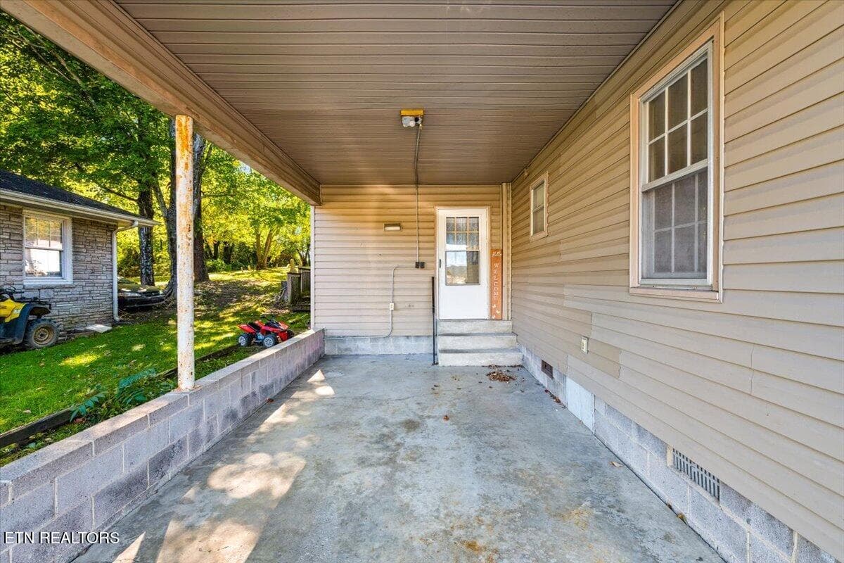 50-104 Rich Ln - 104 Rich Lane, LaFollette, TN 37766, LaFollette