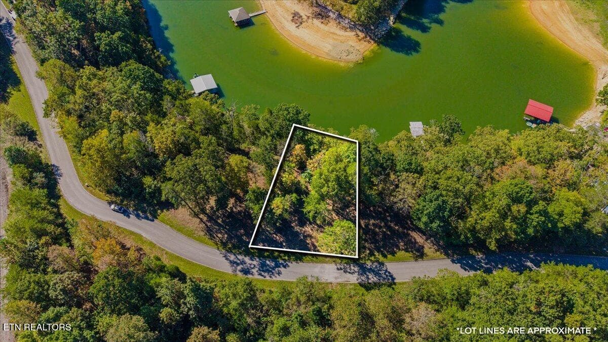 10-Bluff Trace - lot1,2,2,3 Bluff Trace, Jacksboro, TN 37757, Jacksboro