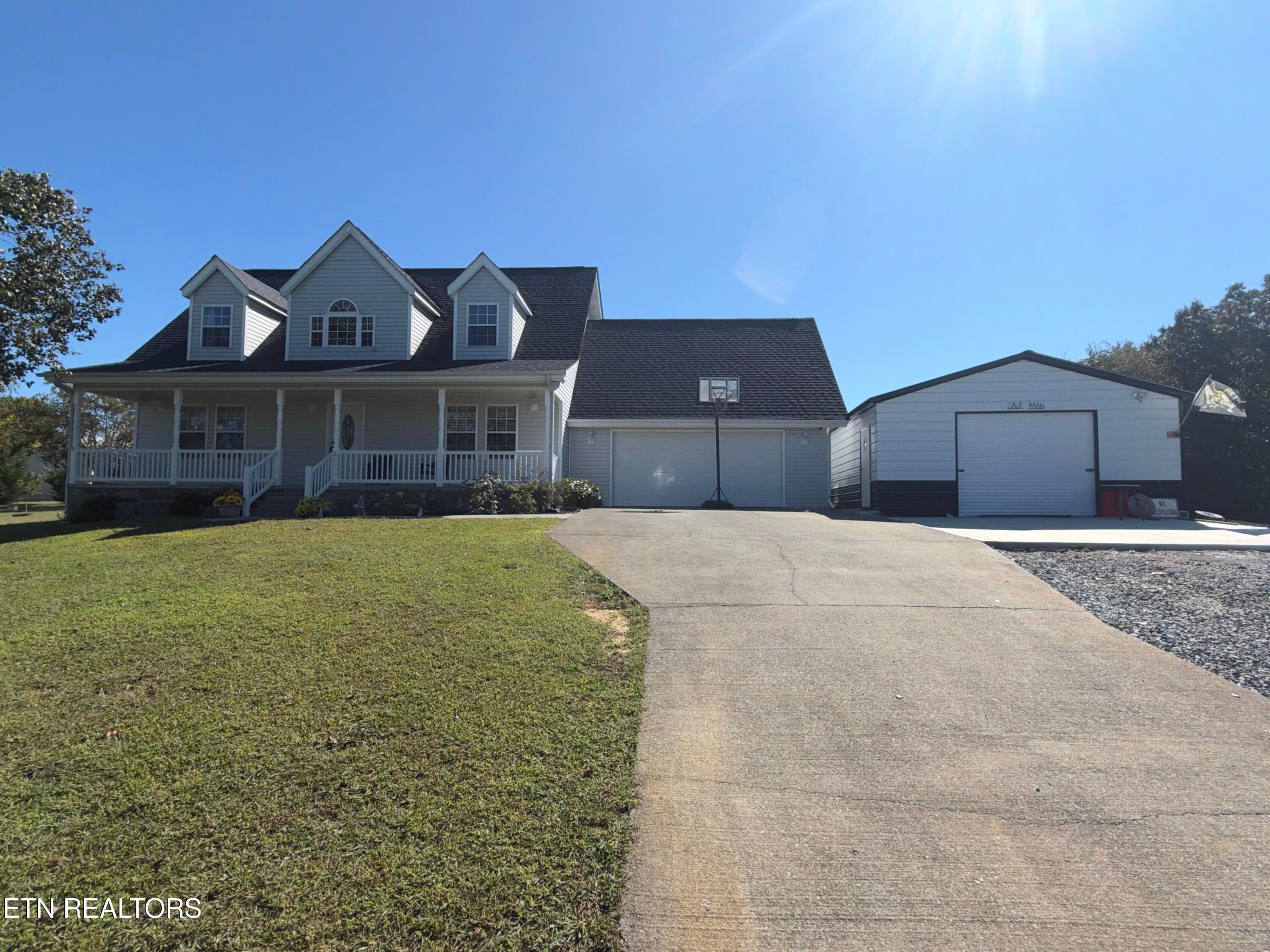 2833 English Valley Lane, Sevierville, TN 37876